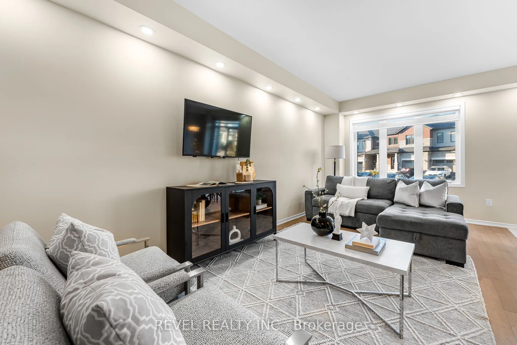 8273 Tulip Tree Drive, #30