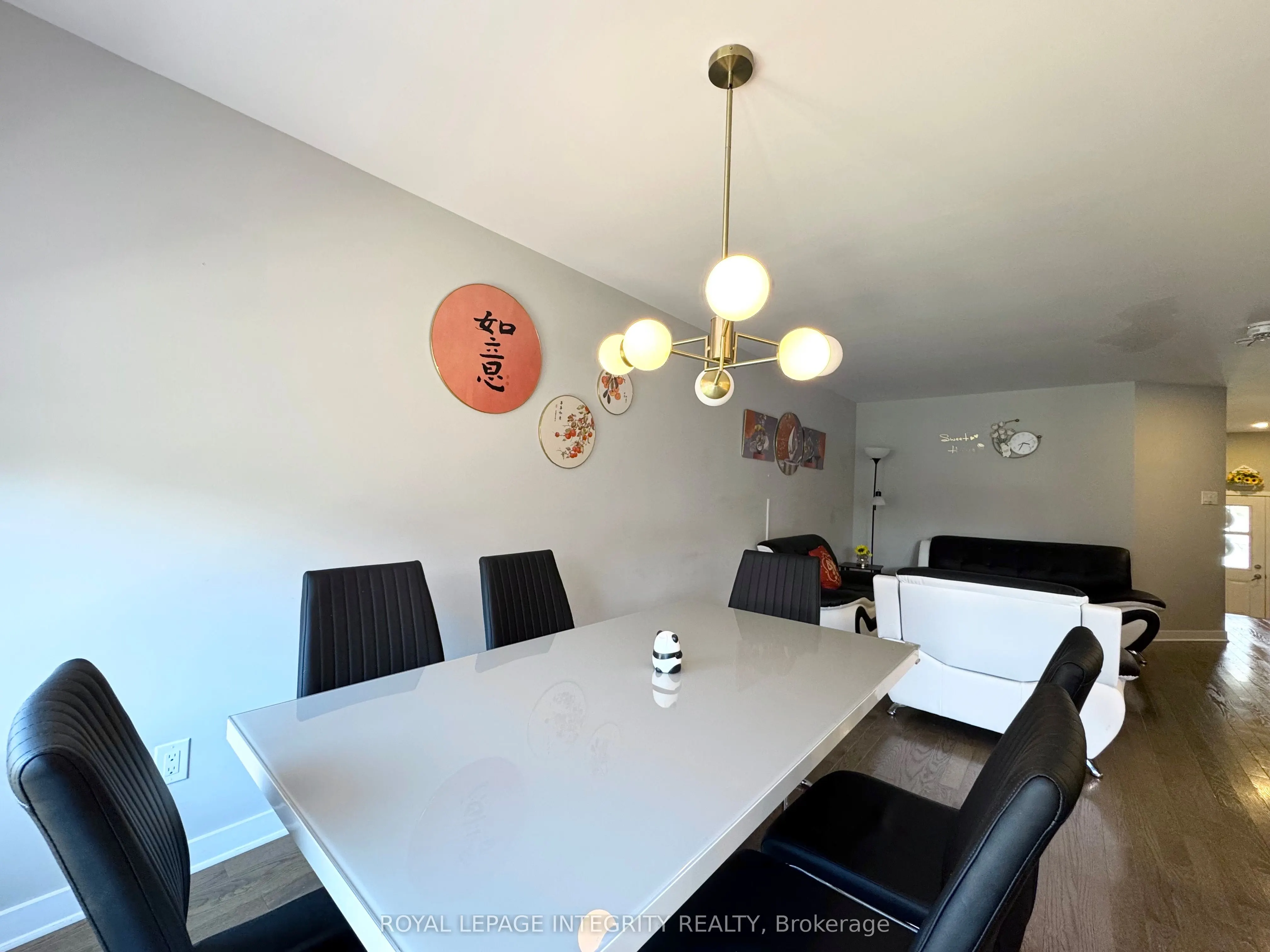 111 Sweetwater Lane