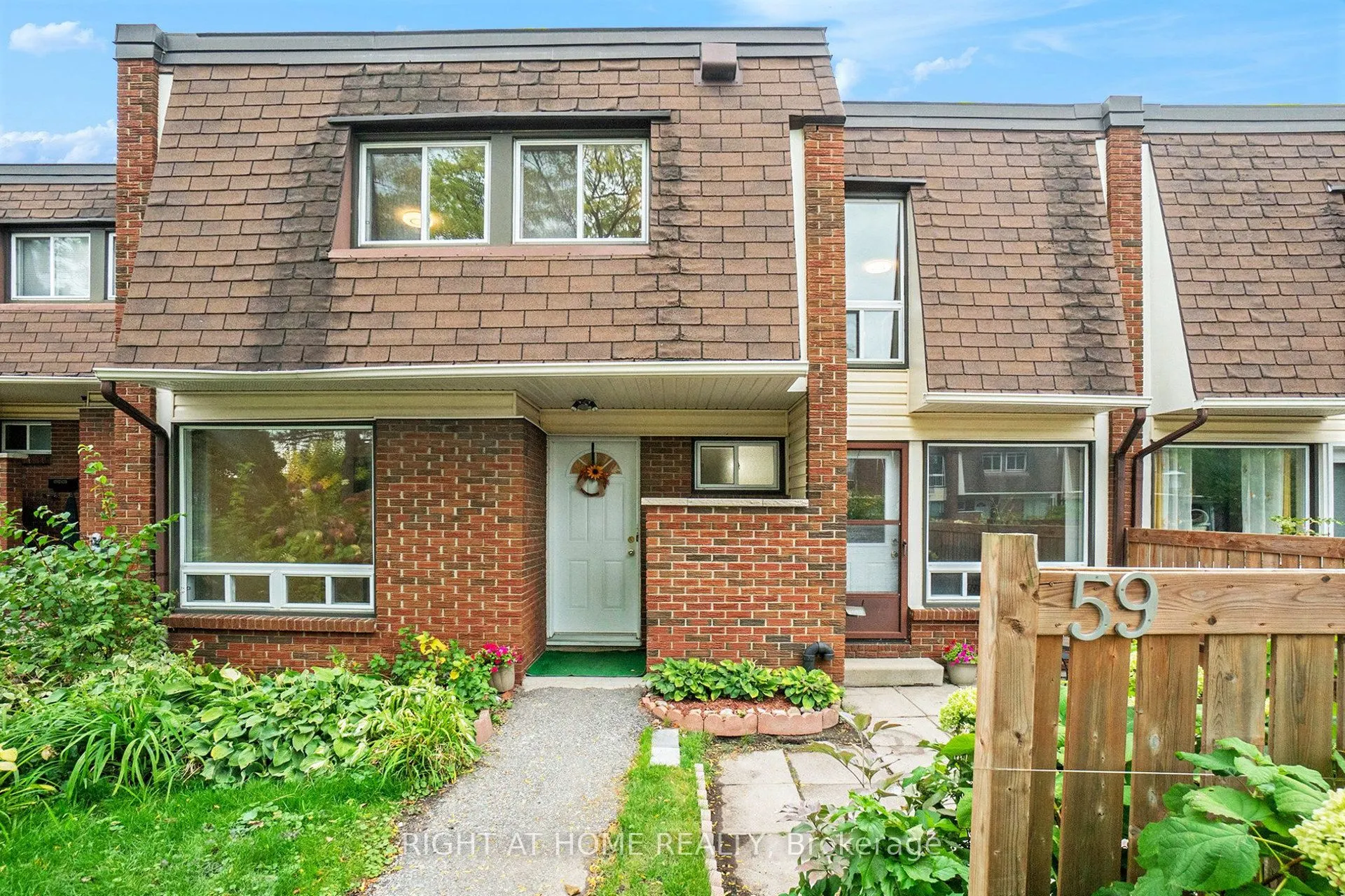 2939 Fairlea Crescent, #59