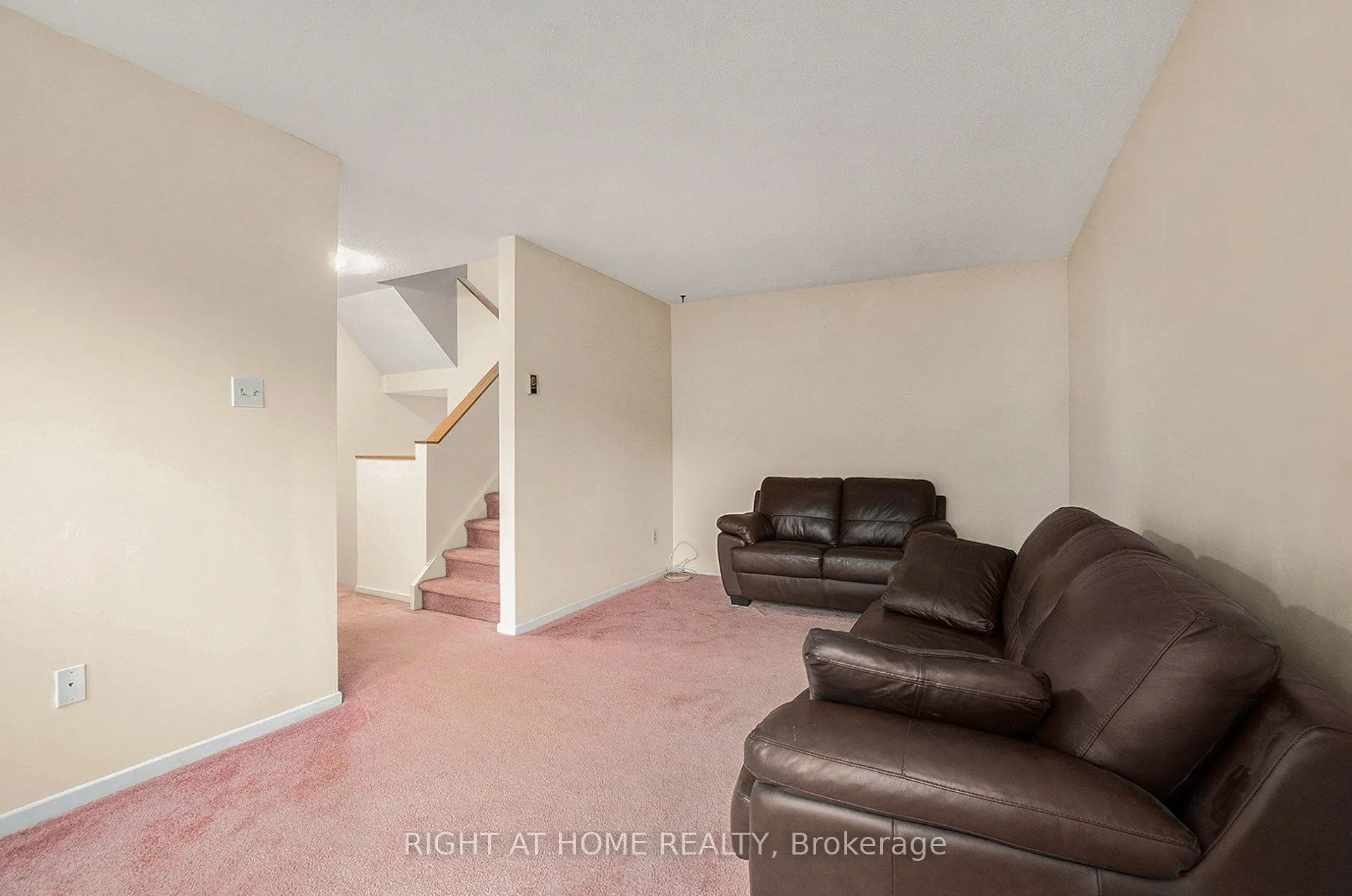 2939 Fairlea Crescent, #59