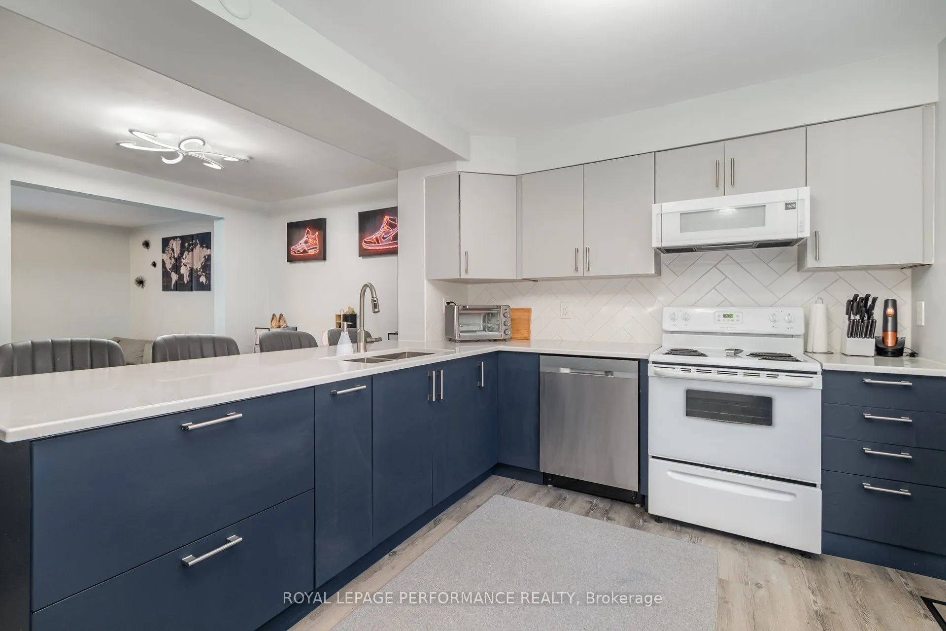 1150 Chimney Hill Way, #10