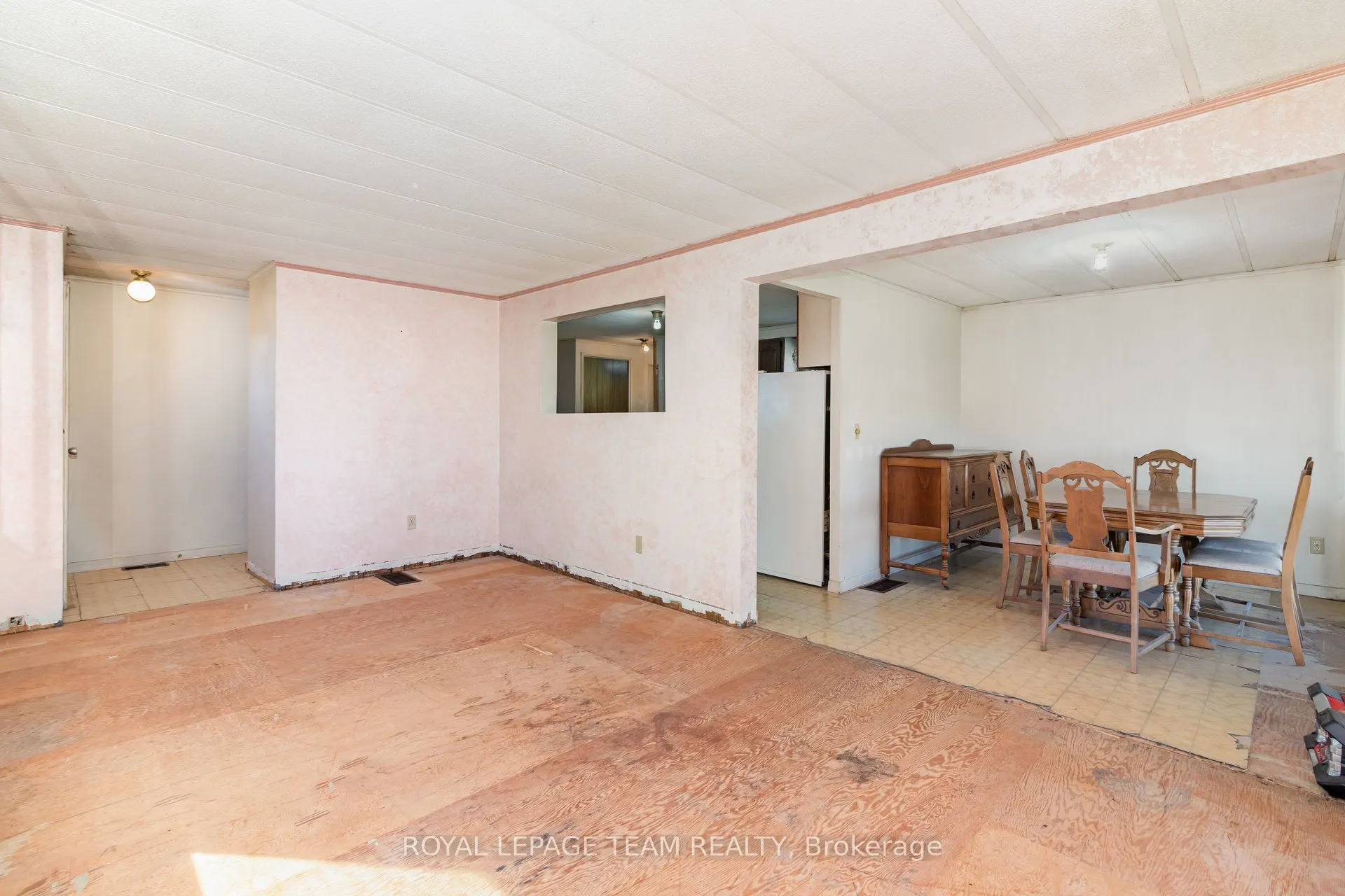 12121 Liscumb Road