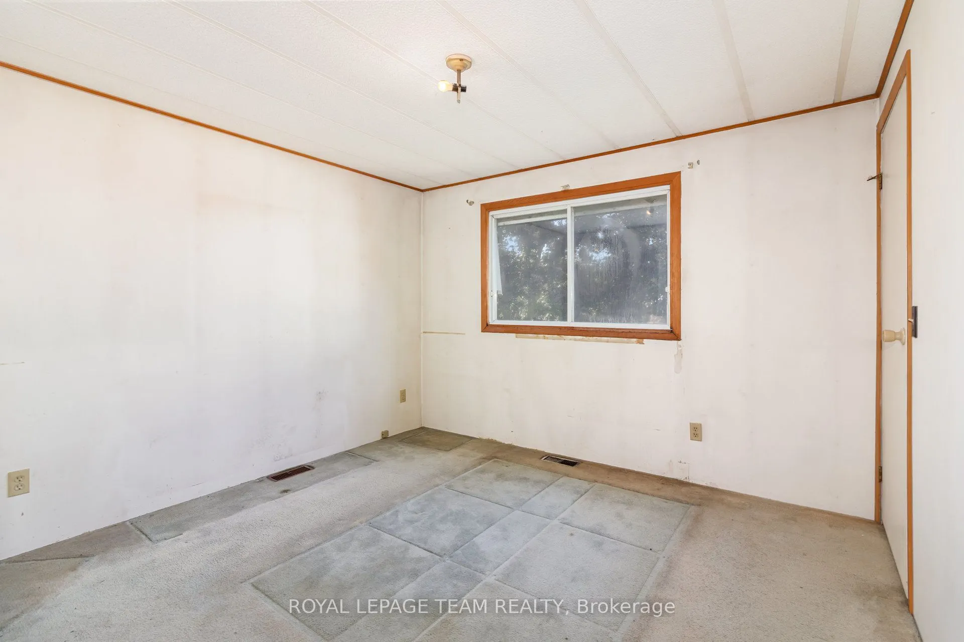 12121 Liscumb Road