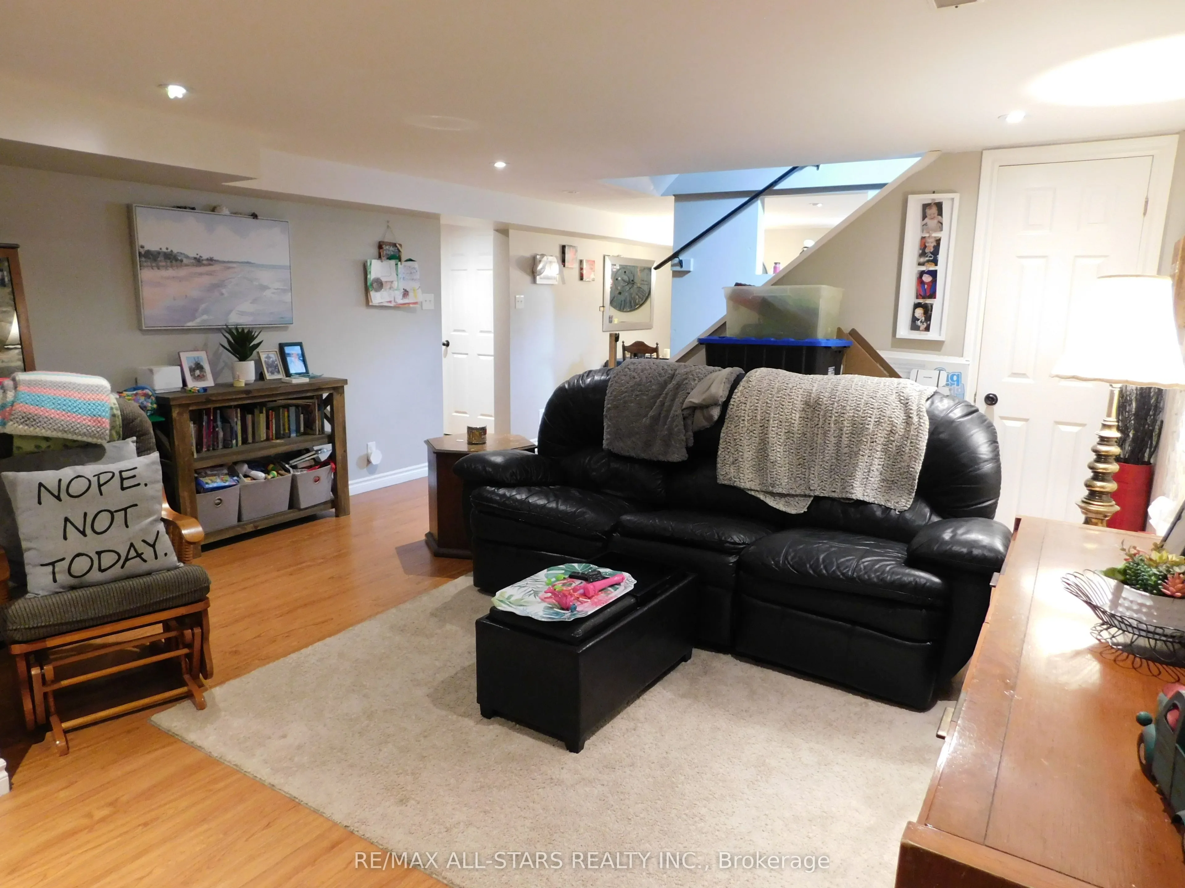 232 Angeline Street N, #Lower