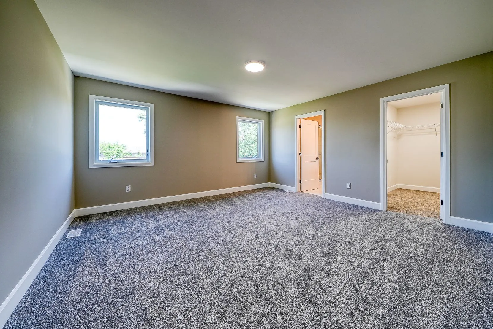 1004 DOWNING Drive