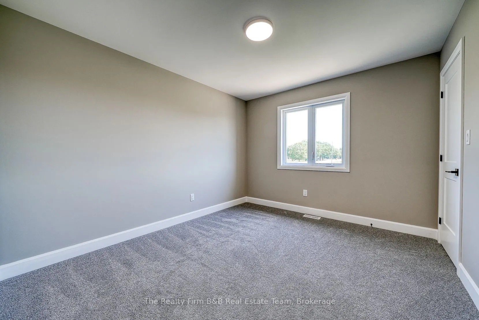 1004 DOWNING Drive