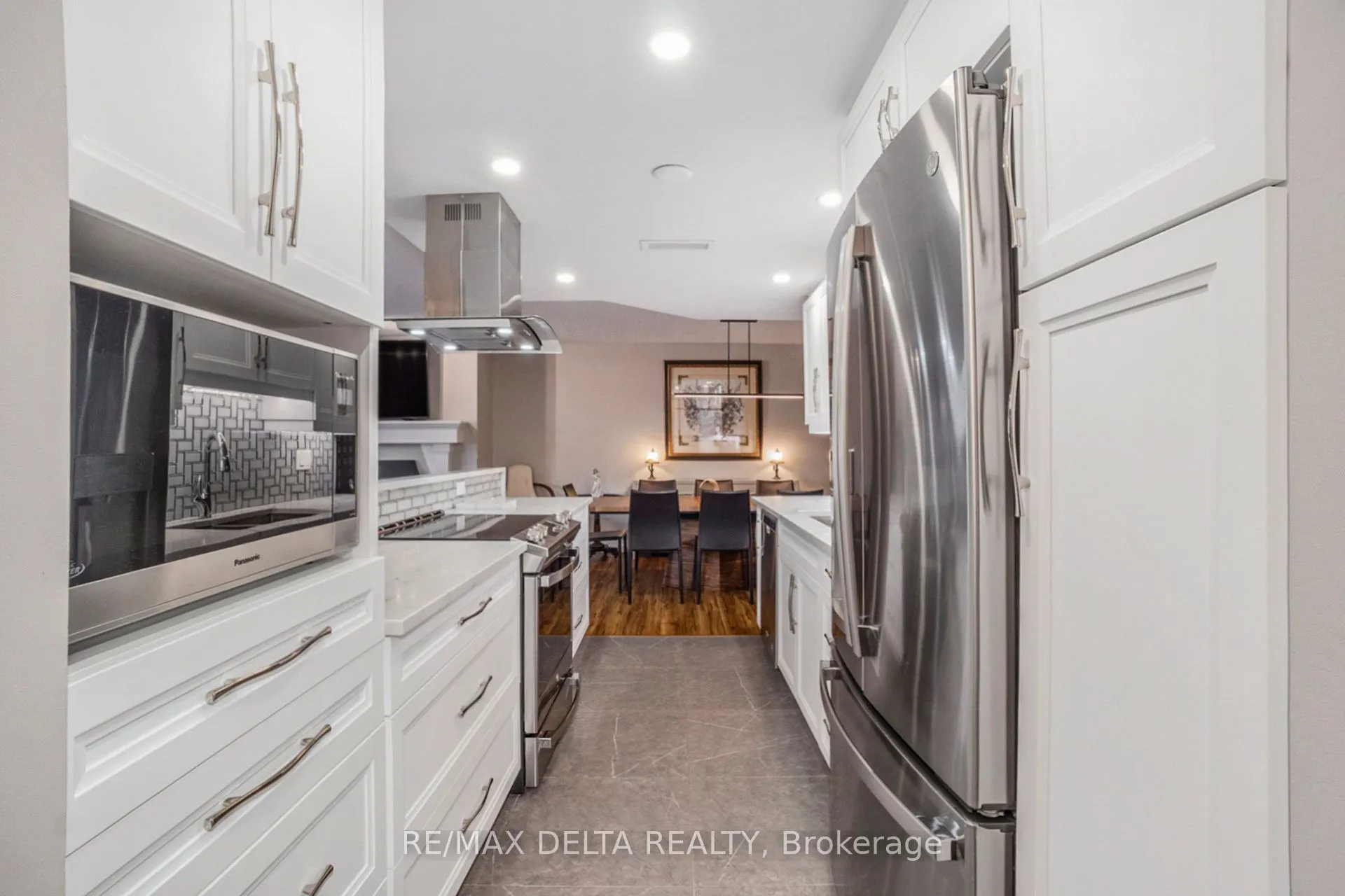 295 Gilmour Street, #304