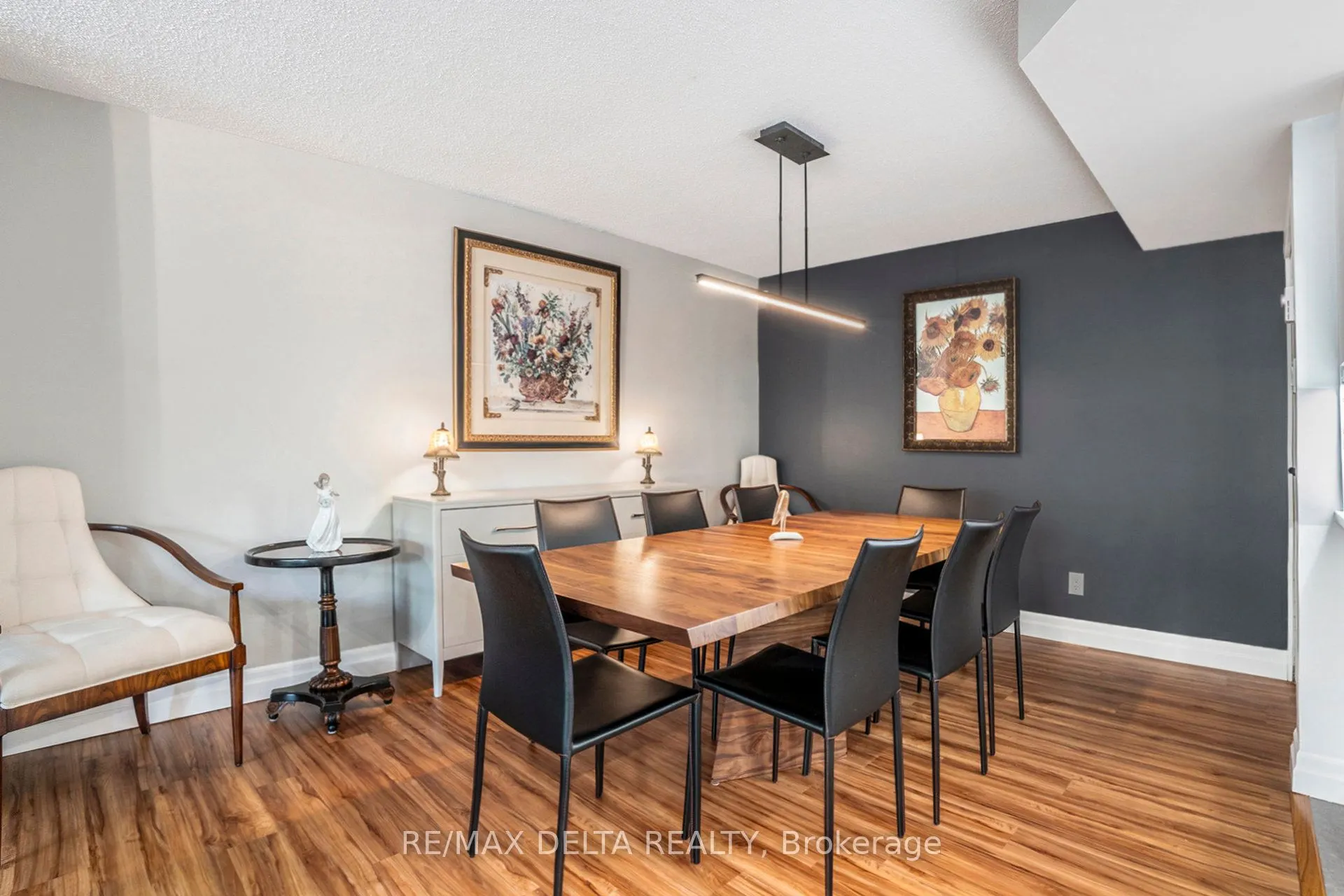 295 Gilmour Street, #304