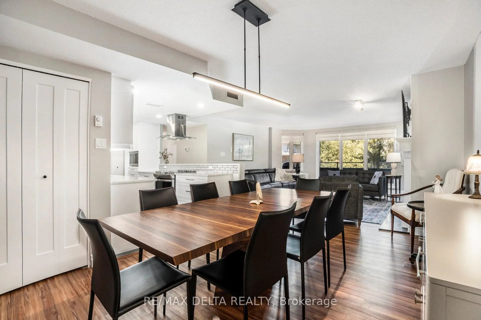 295 Gilmour Street, #304