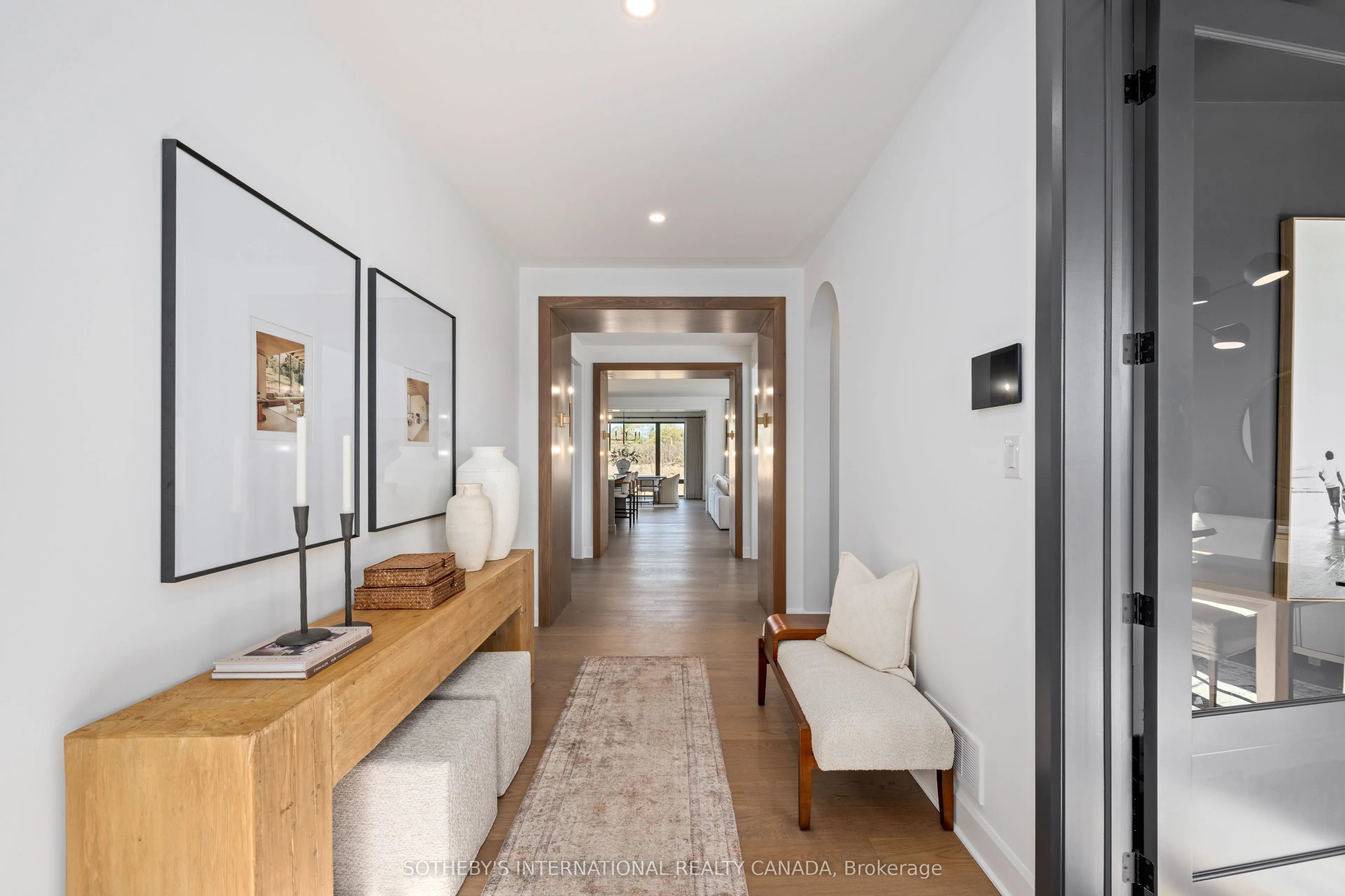 526 Creekview Chase