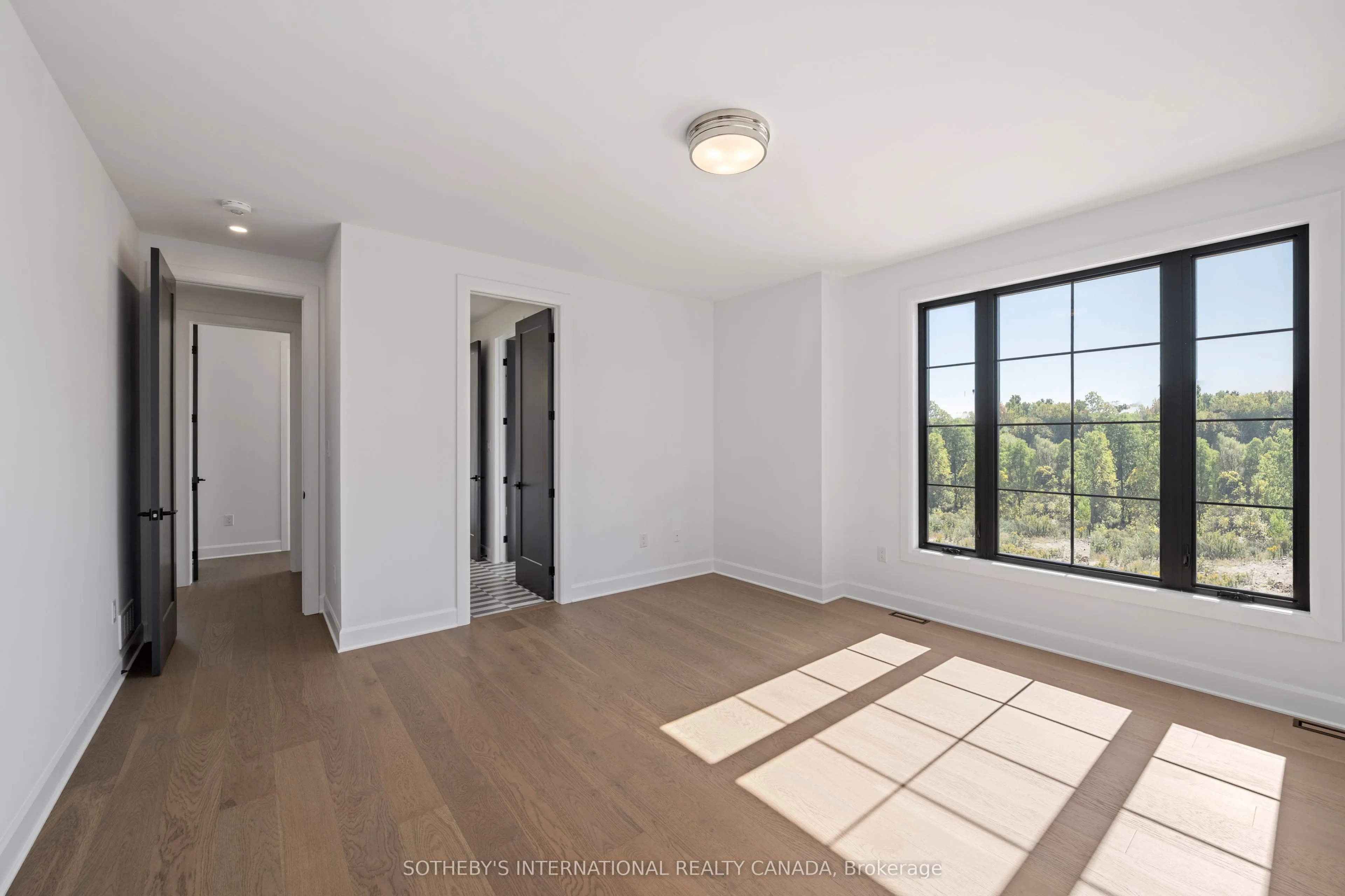 526 Creekview Chase