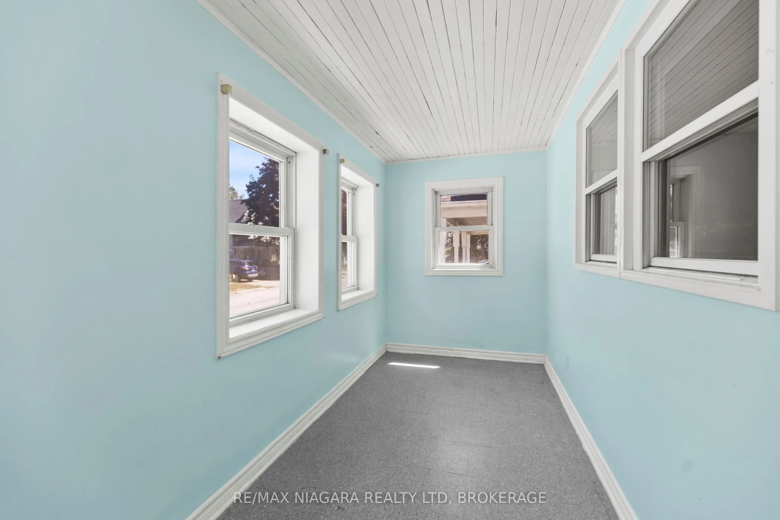 44 Forsythe Street