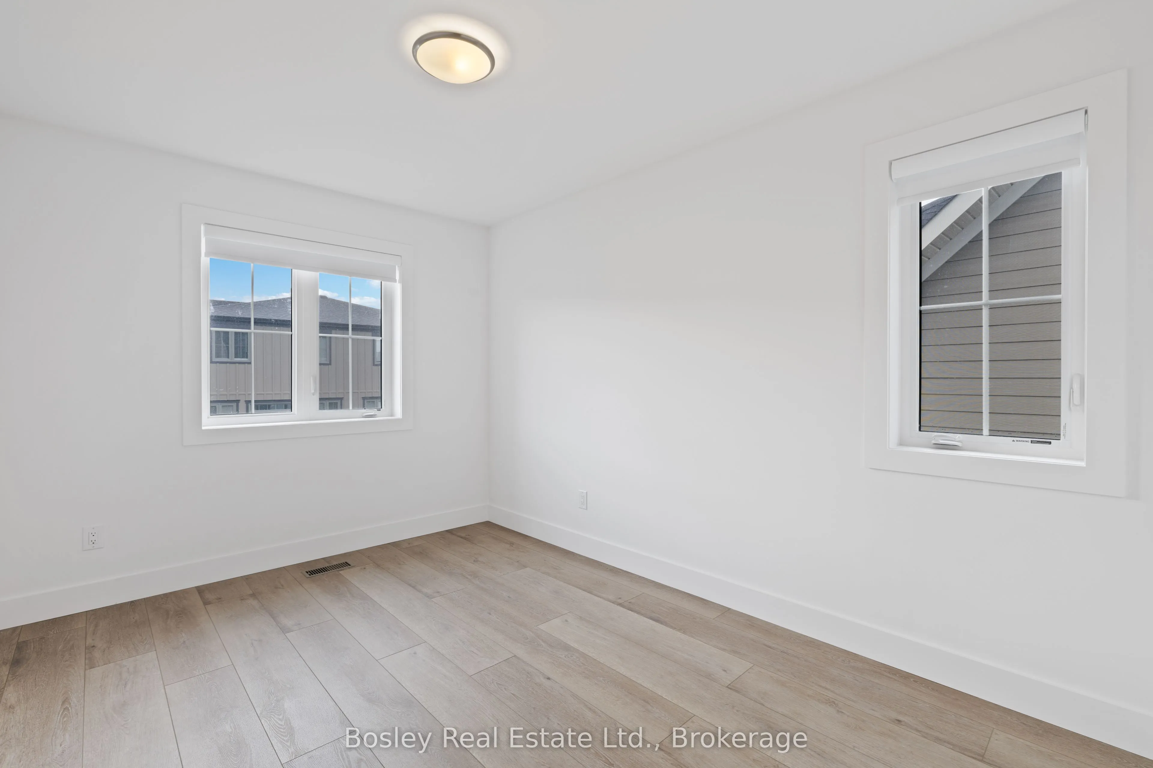 125 COURTLAND Street