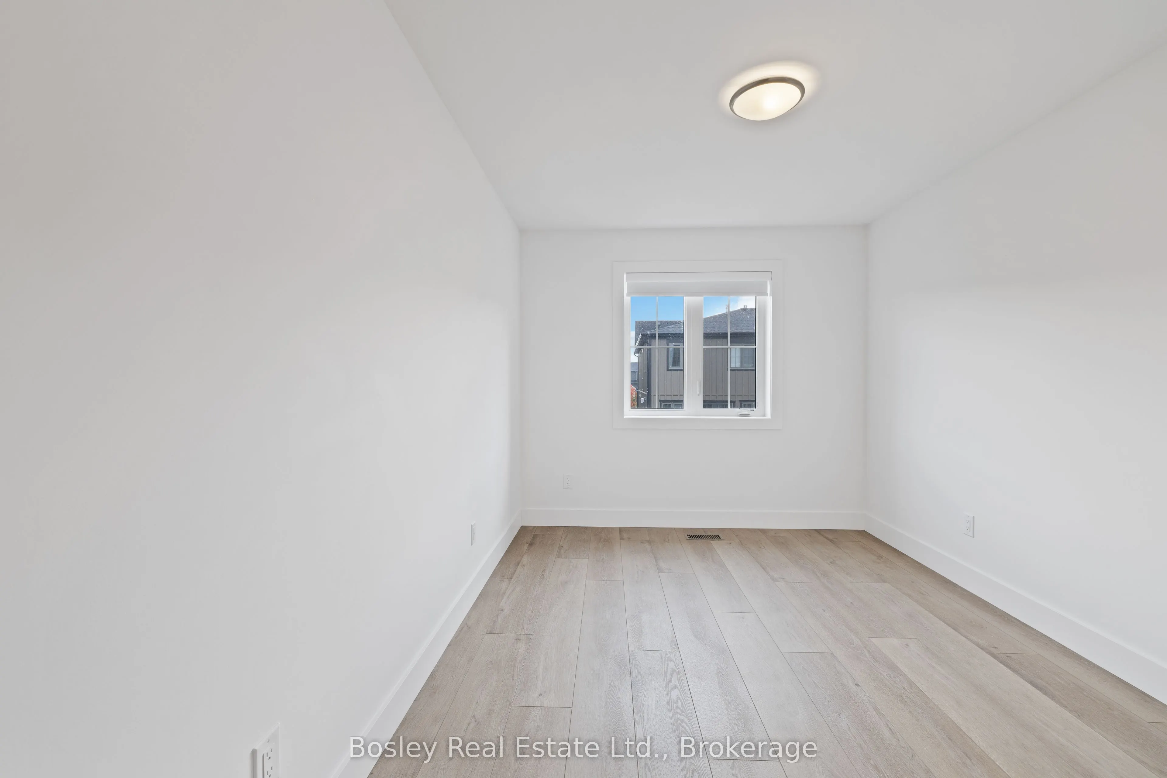 125 COURTLAND Street