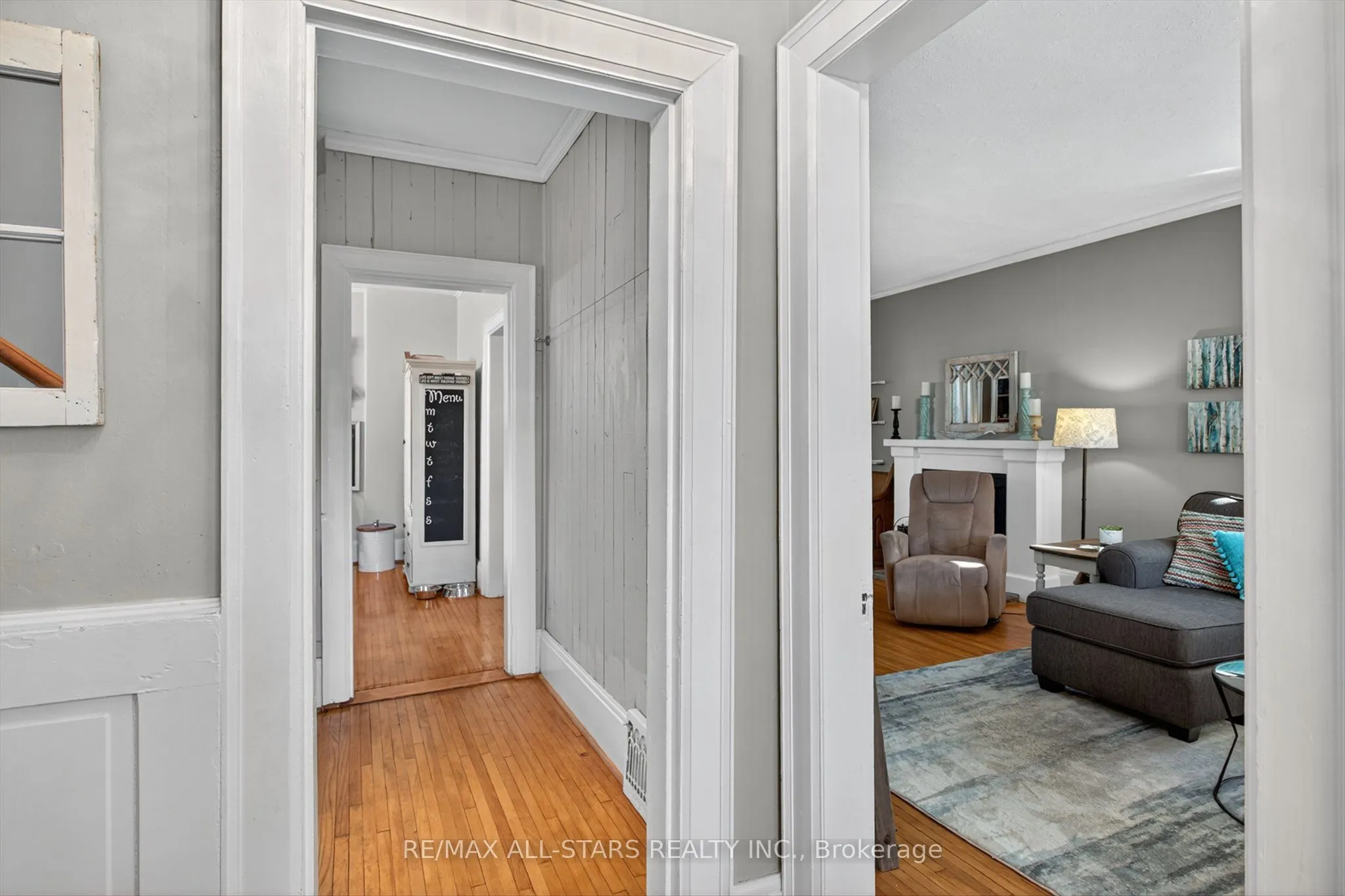 76 Wellington Street