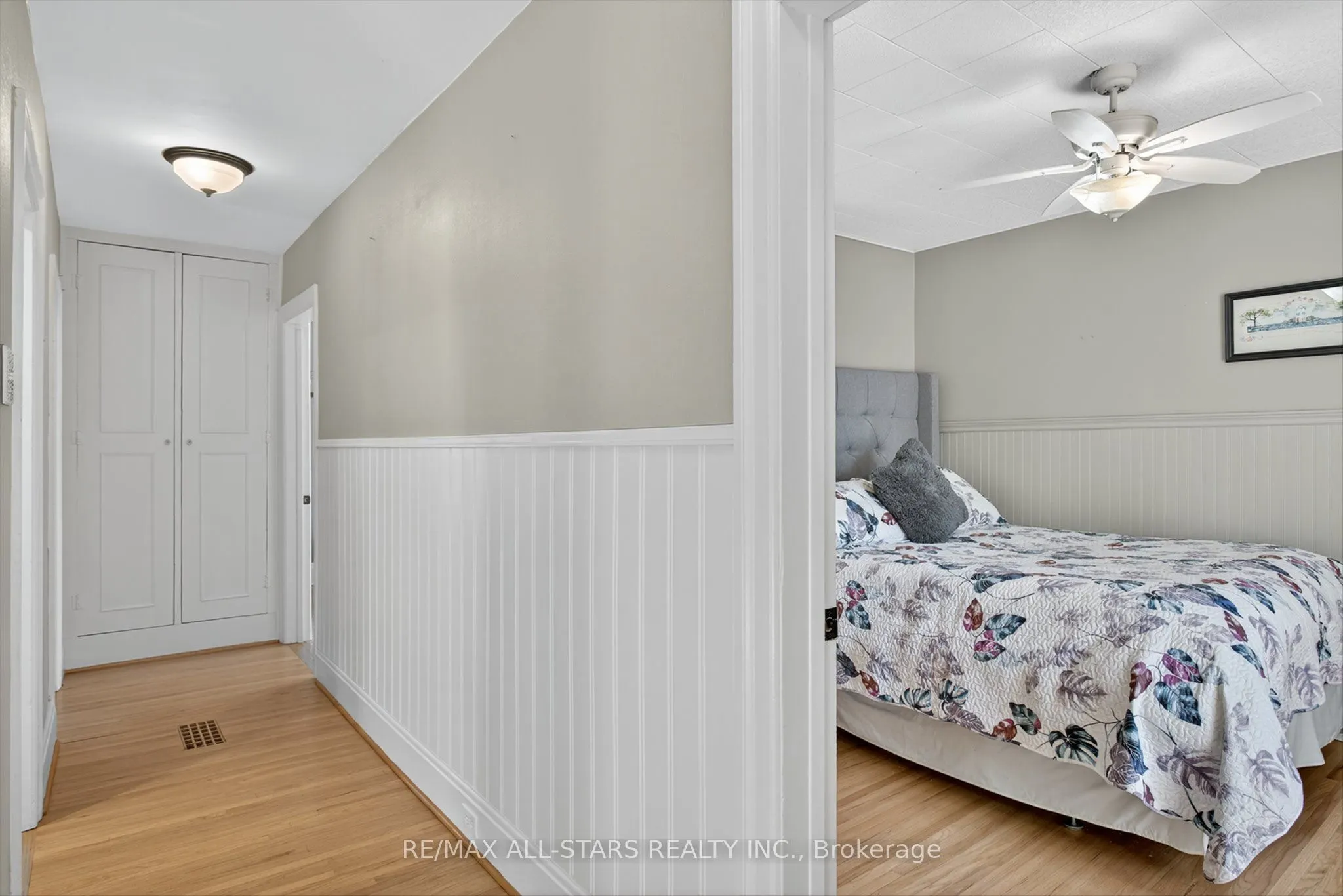 76 Wellington Street