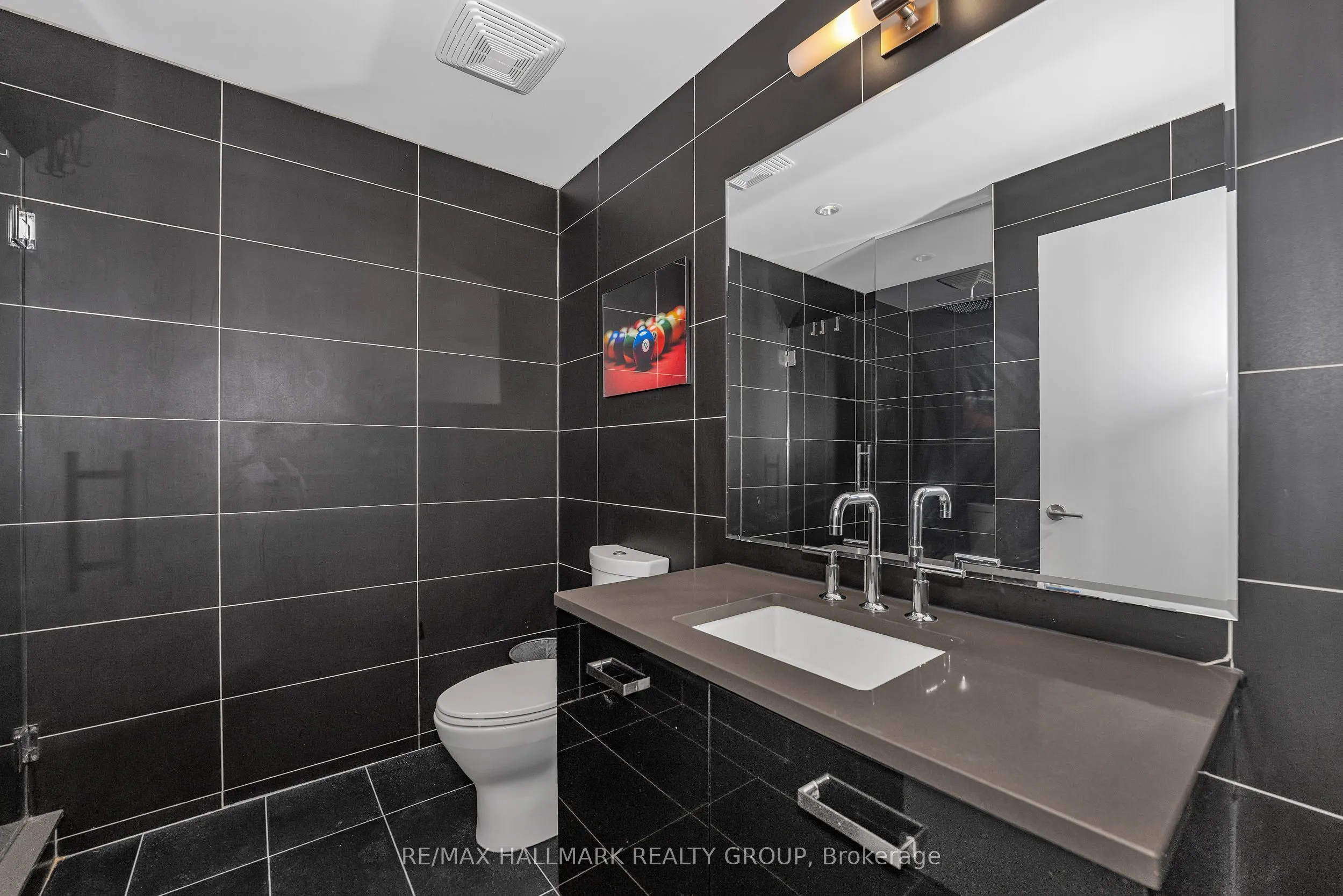 224 Lyon Street N, #1602