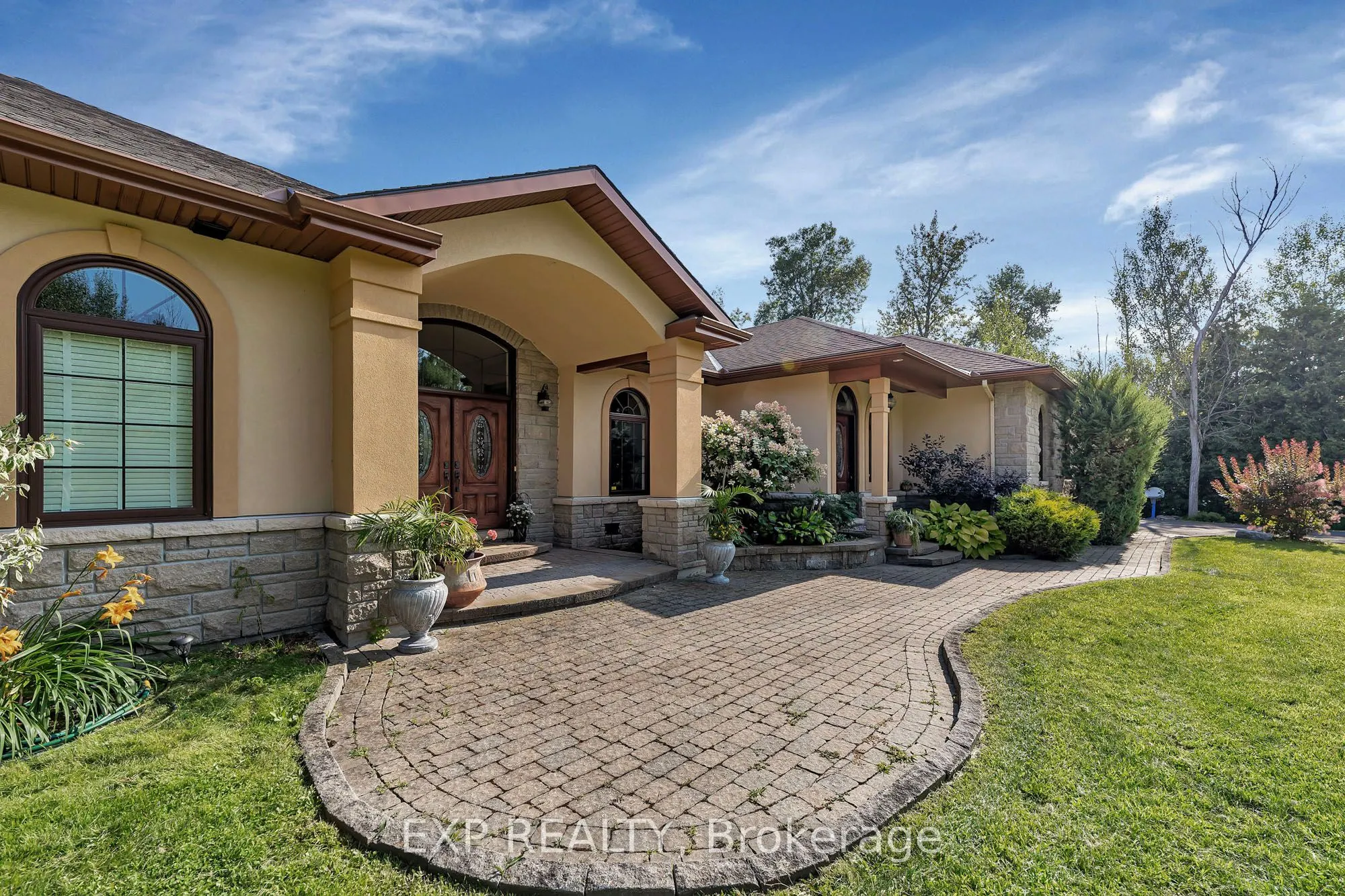104 Sentinel Pine Way