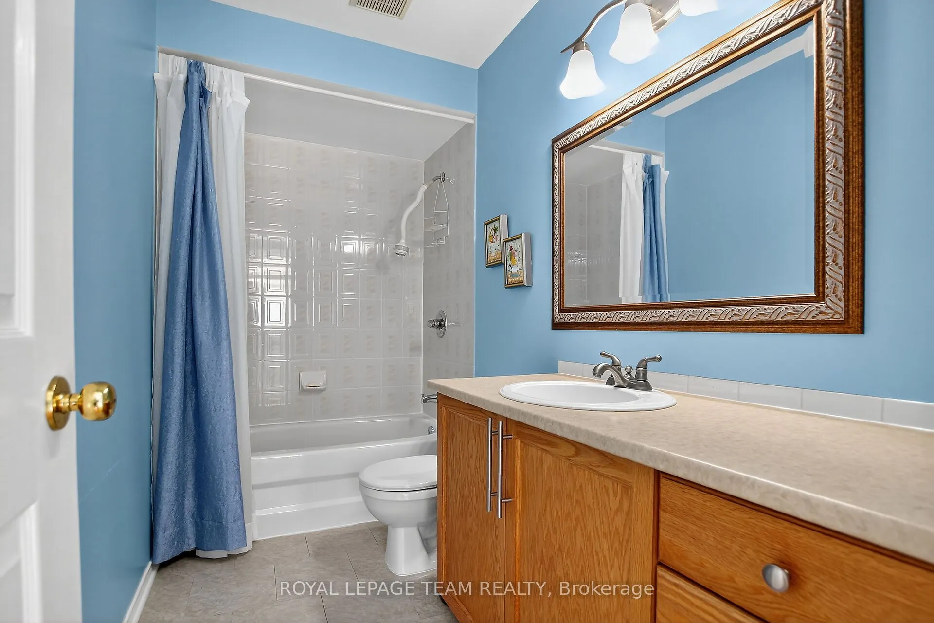 20 Vistapointe Drive