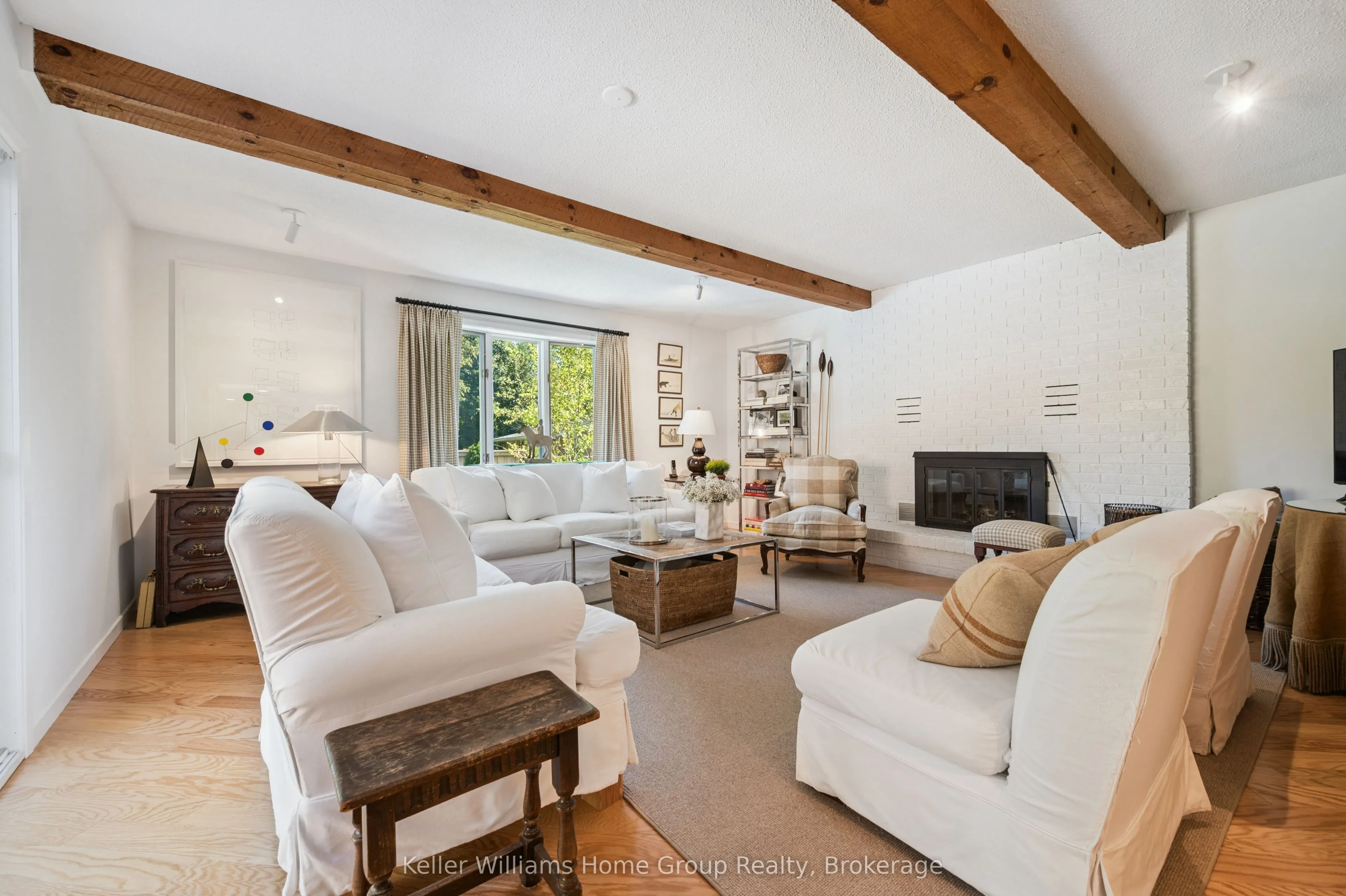6 Kimberley Drive