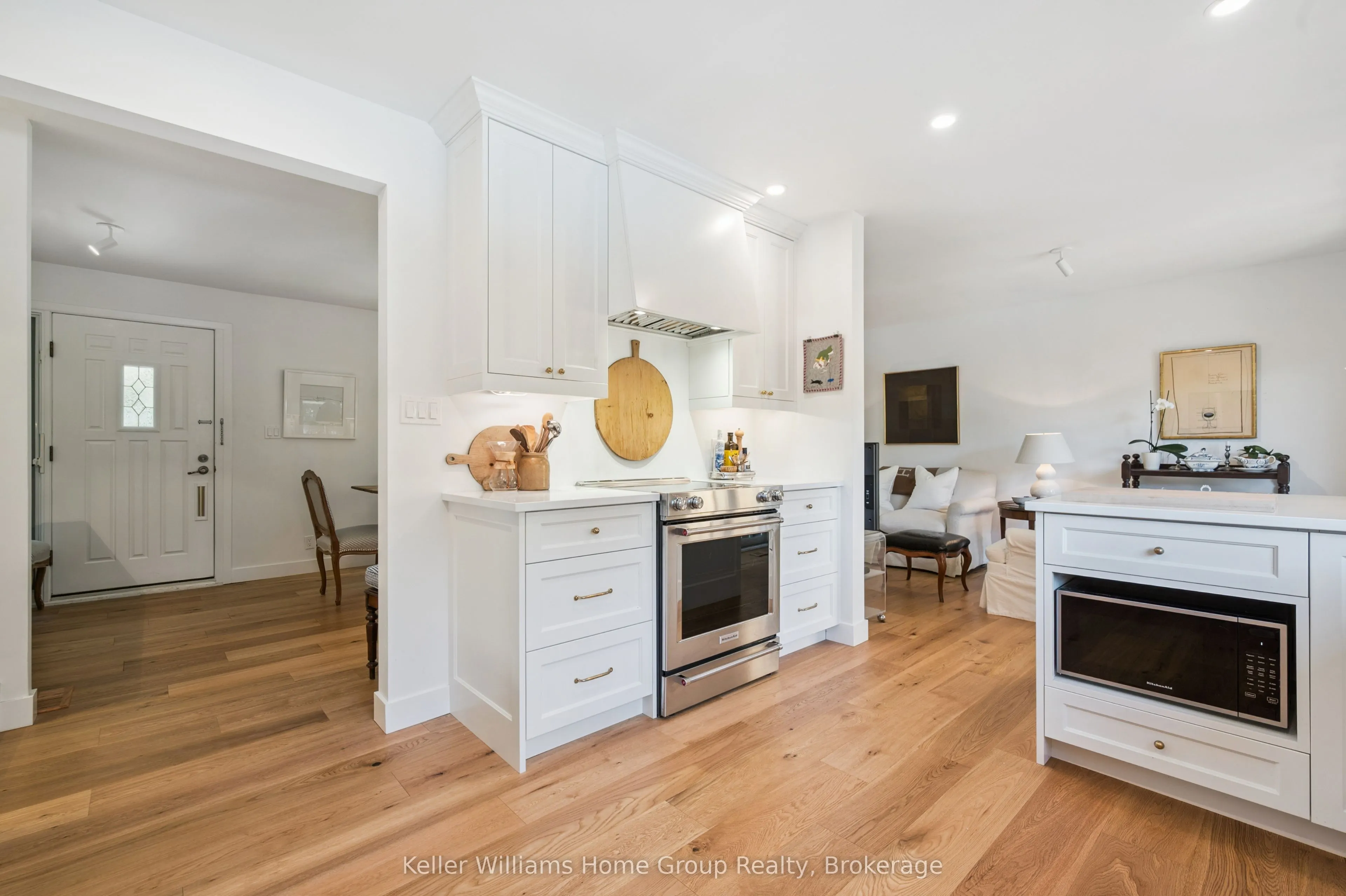 6 Kimberley Drive