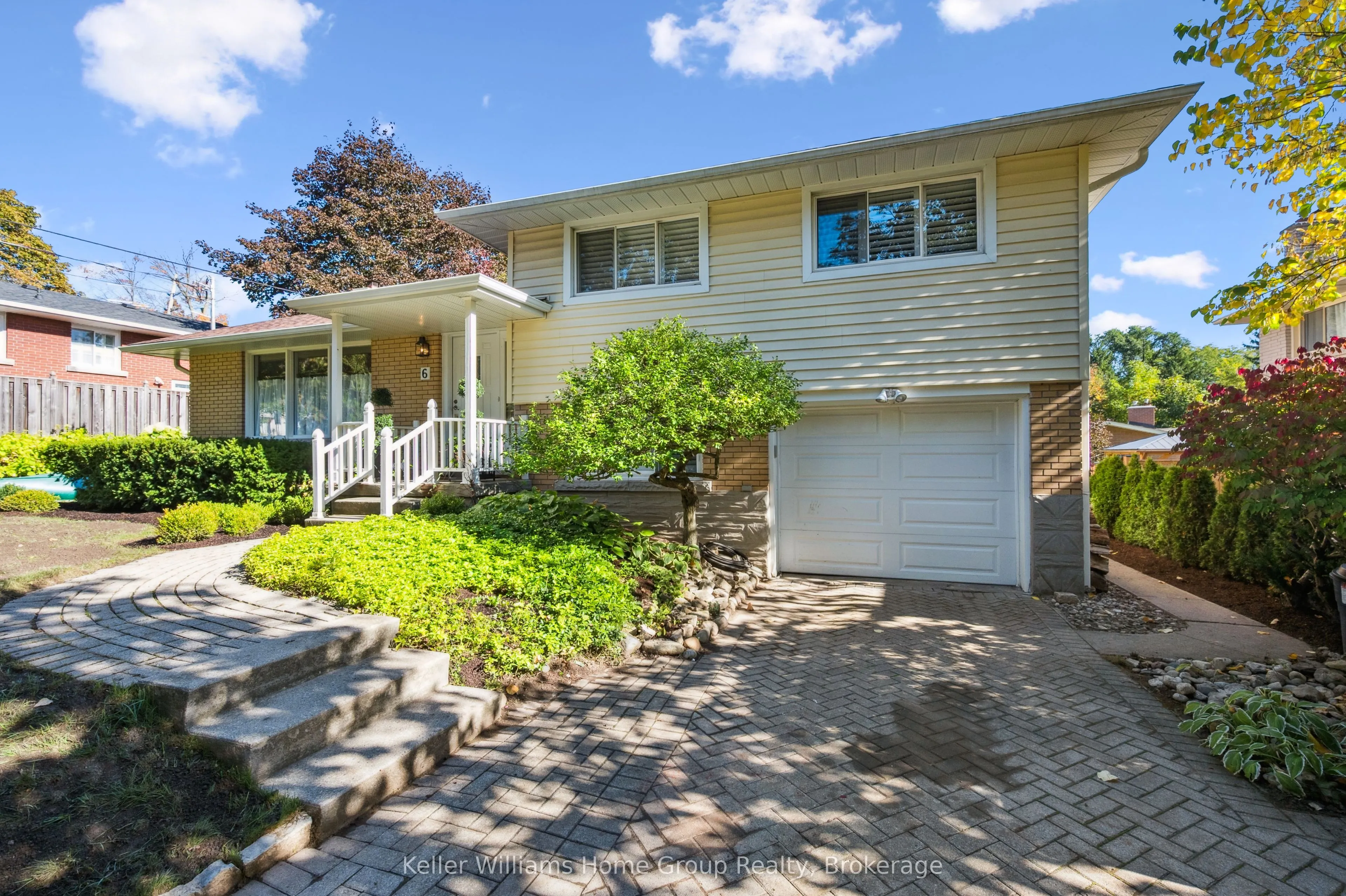 6 Kimberley Drive
