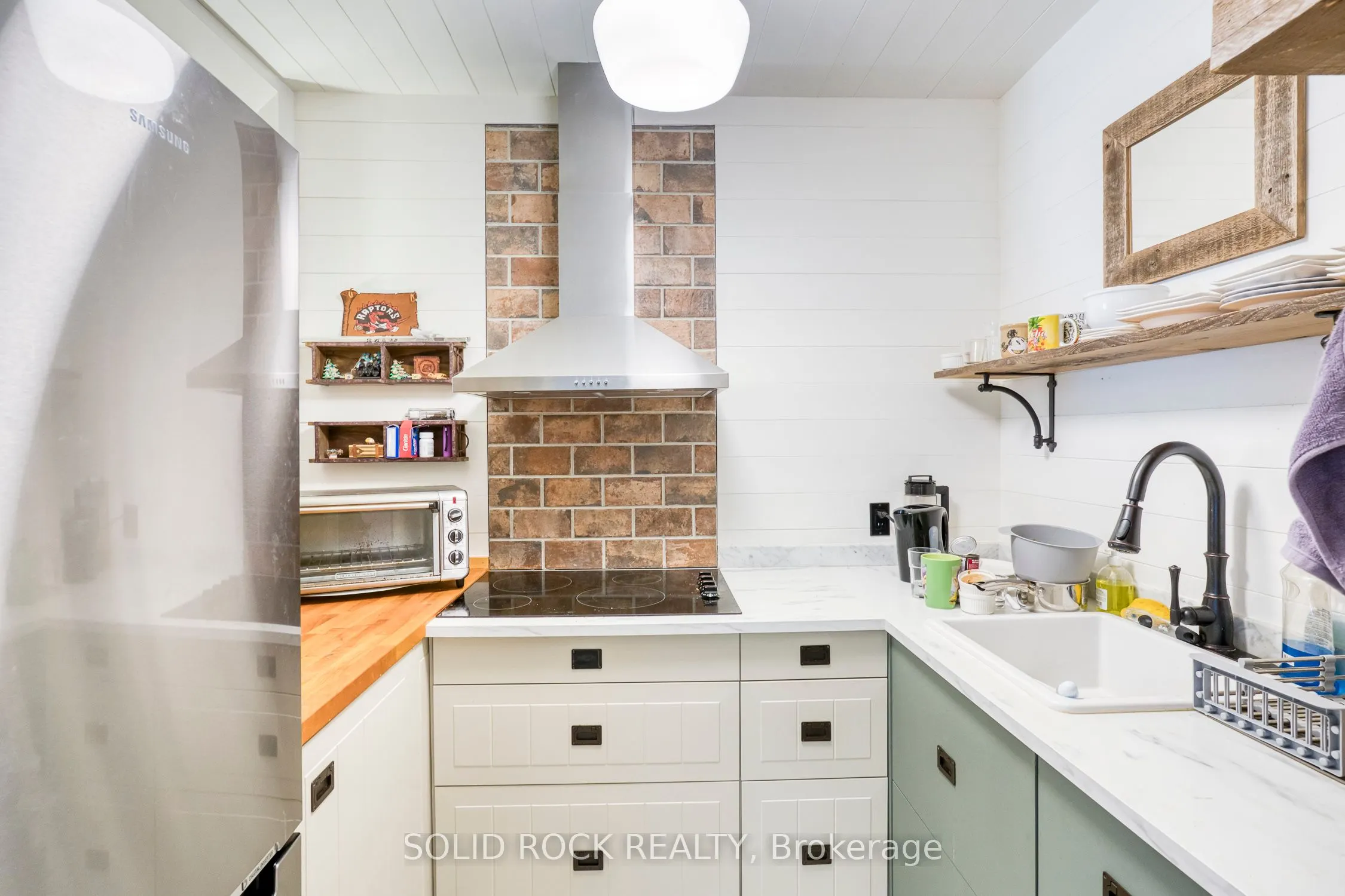 33A and 33B Napoleon Street