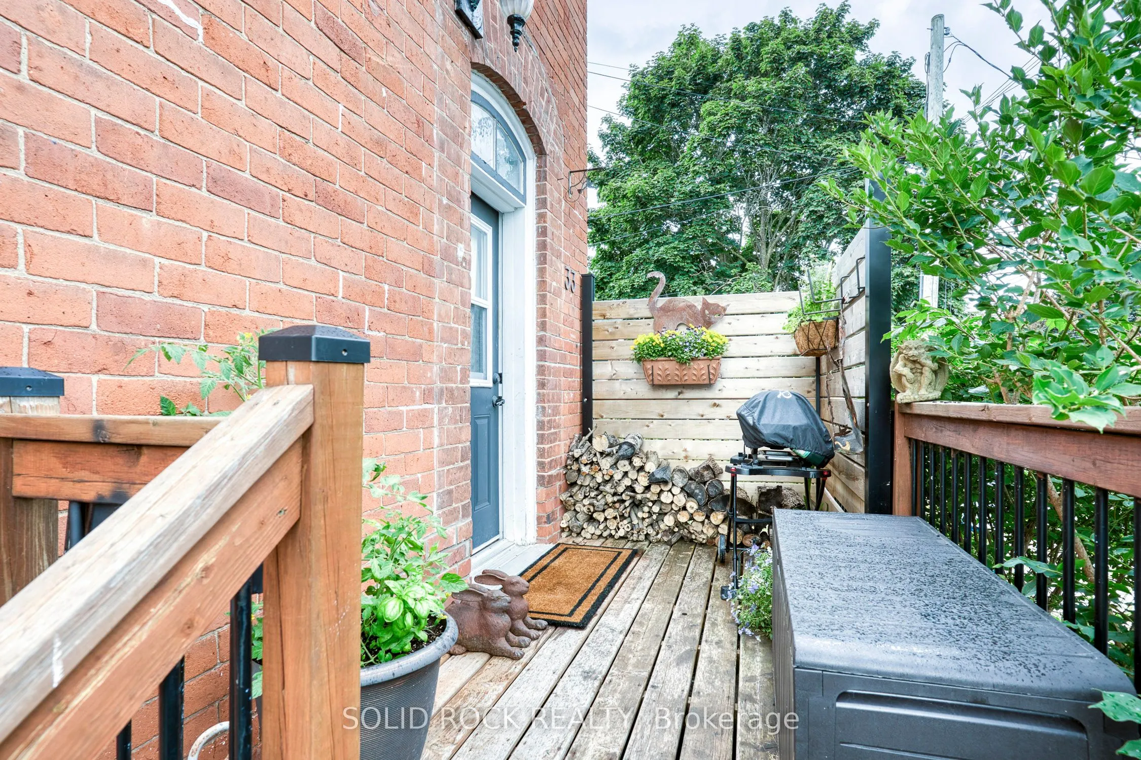 33A and 33B Napoleon Street
