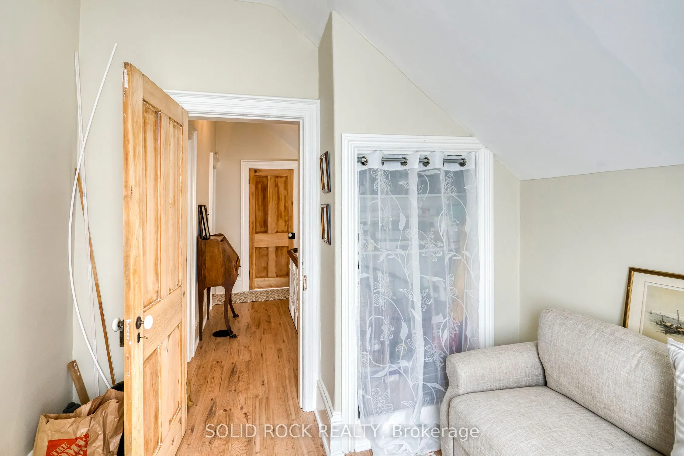 33A and 33B Napoleon Street