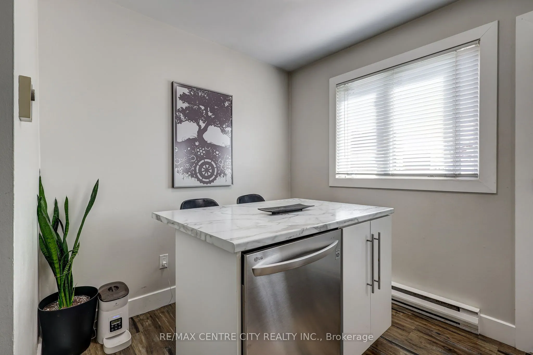 1443 Huron Street, #5