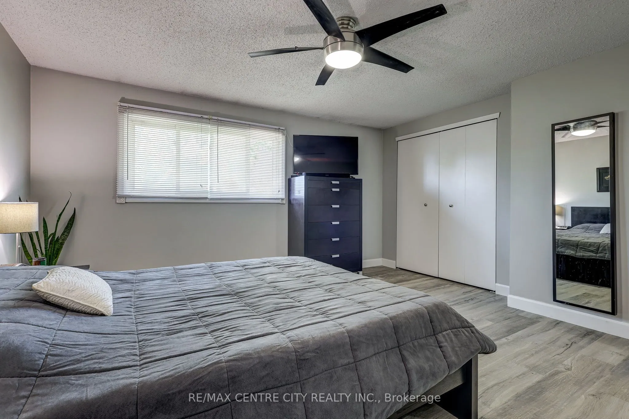 1443 Huron Street, #5