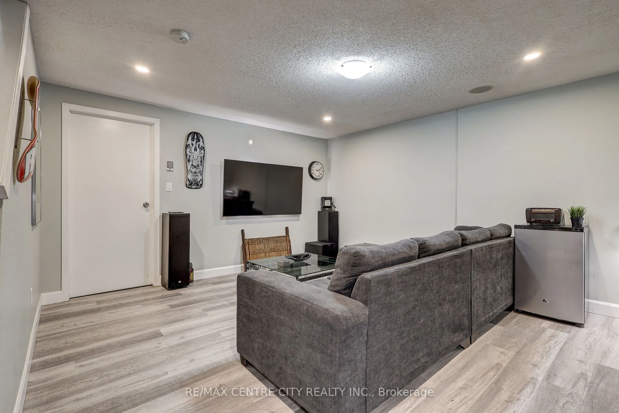 1443 Huron Street, #5
