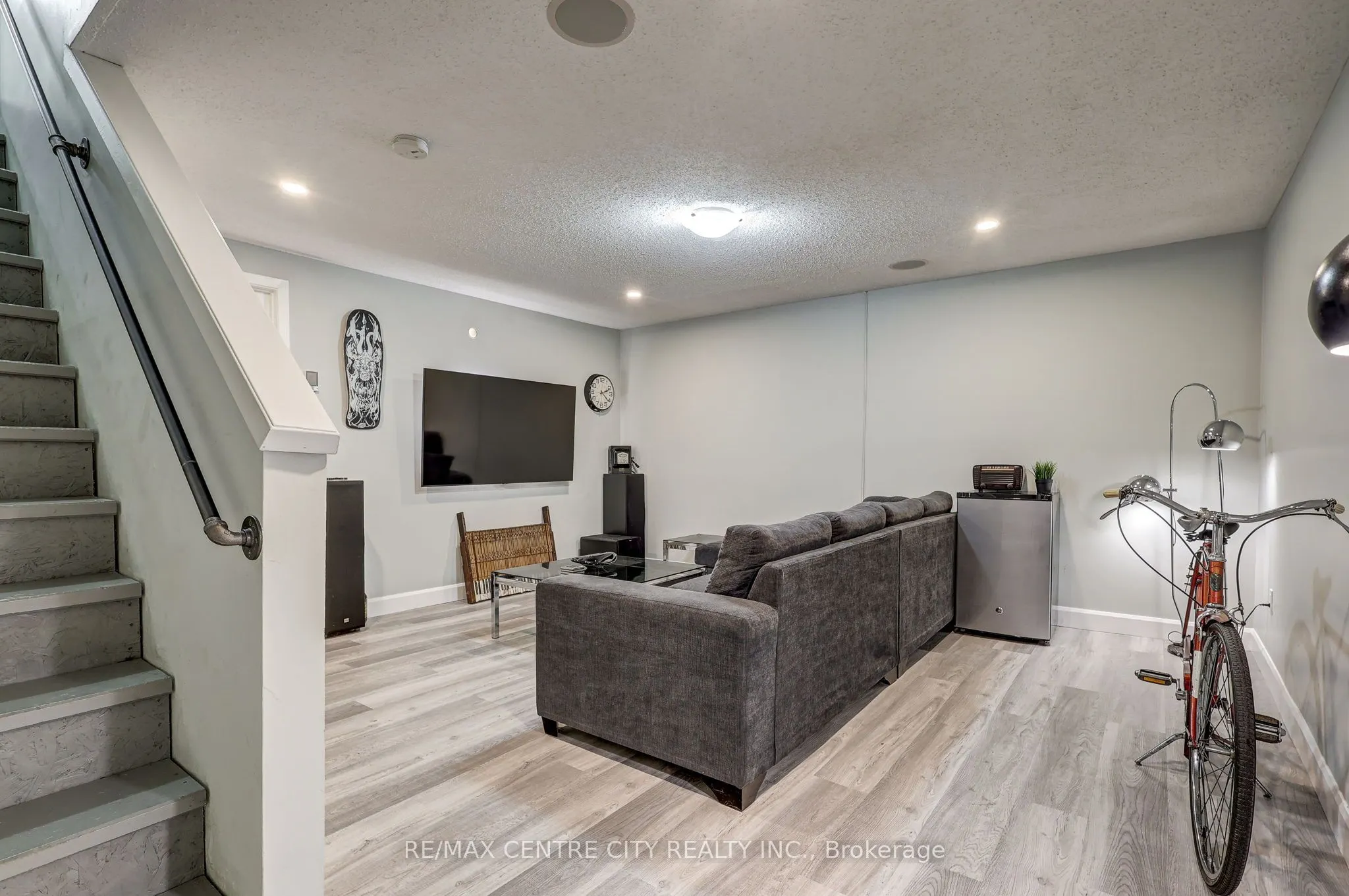 1443 Huron Street, #5