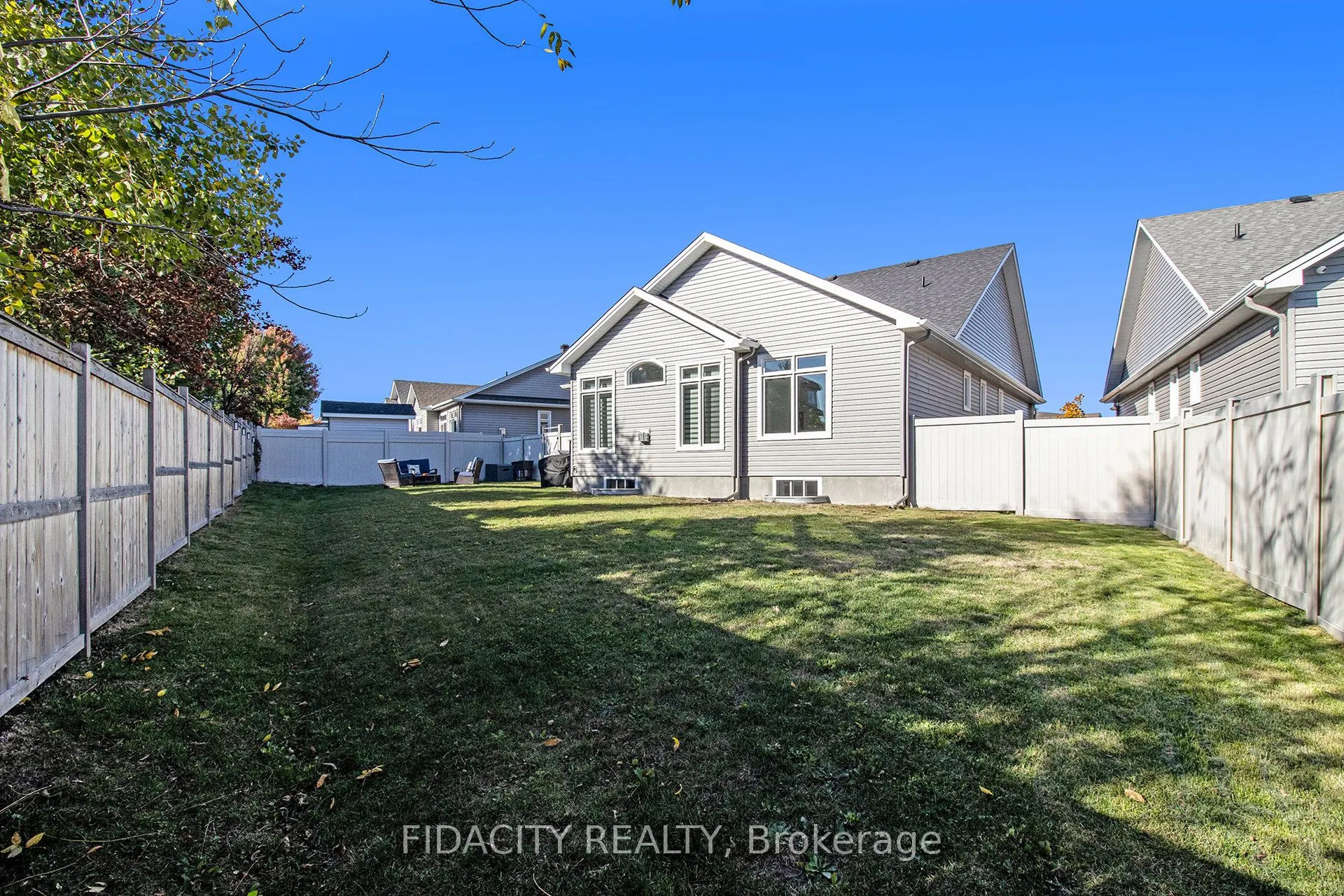 250 Maygrass Way