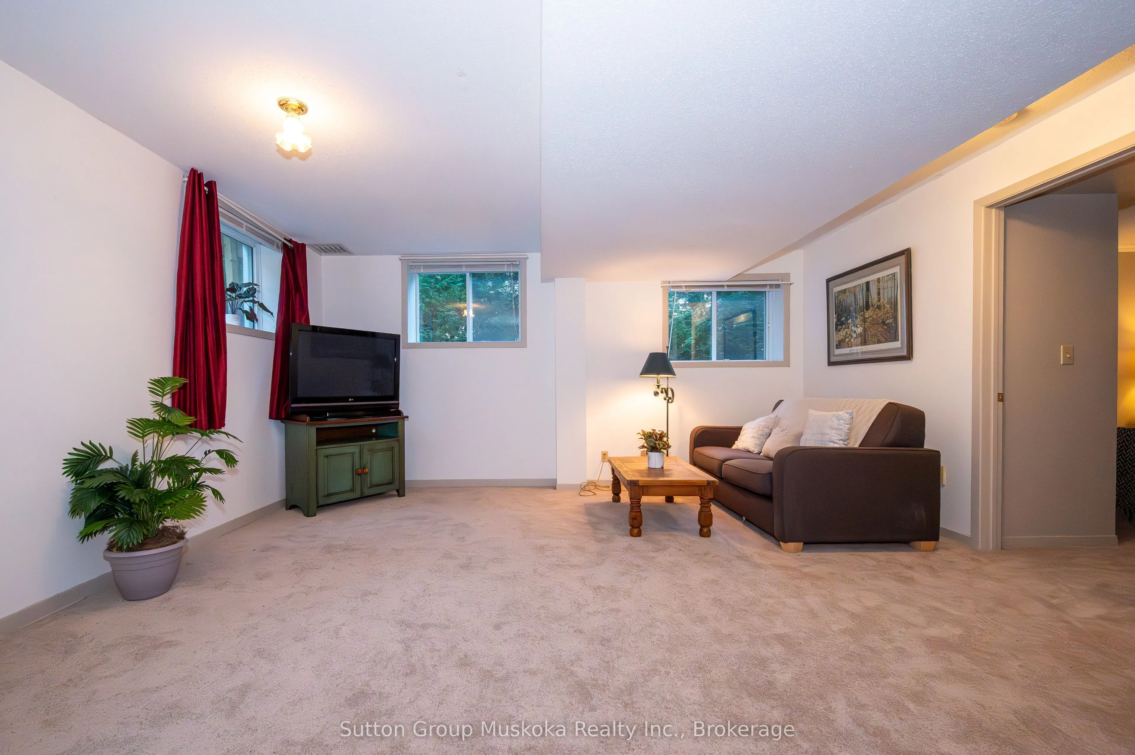 7 Glenwood Drive