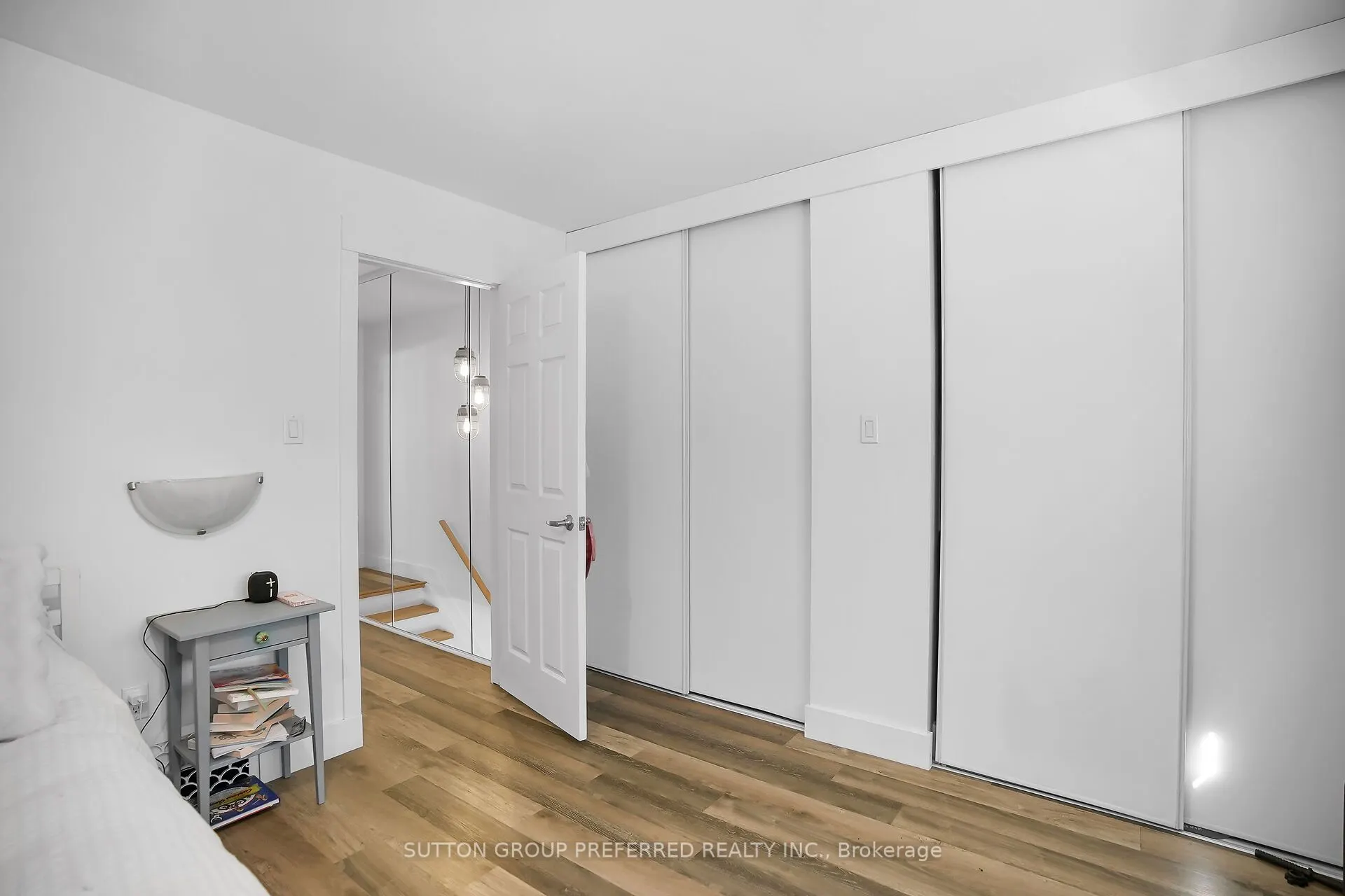 561 PRINCESS Avenue, #4