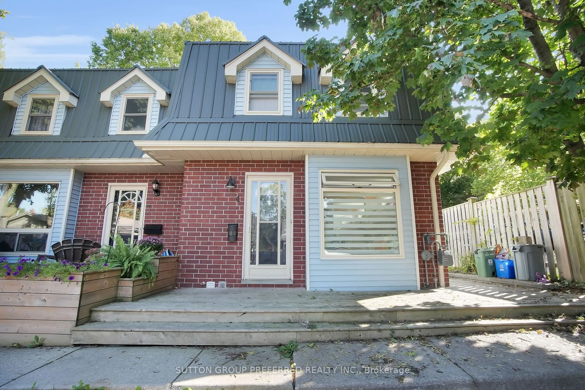 561 PRINCESS Avenue, #4