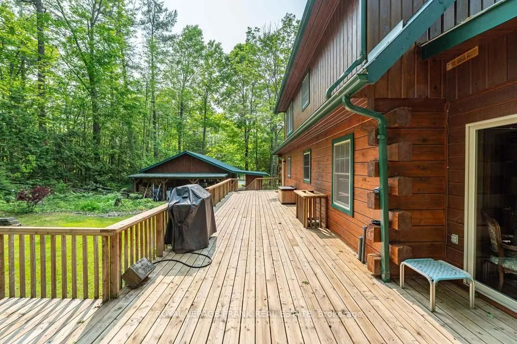 120 Sugarbush Crescent