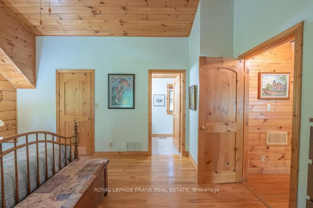 120 Sugarbush Crescent