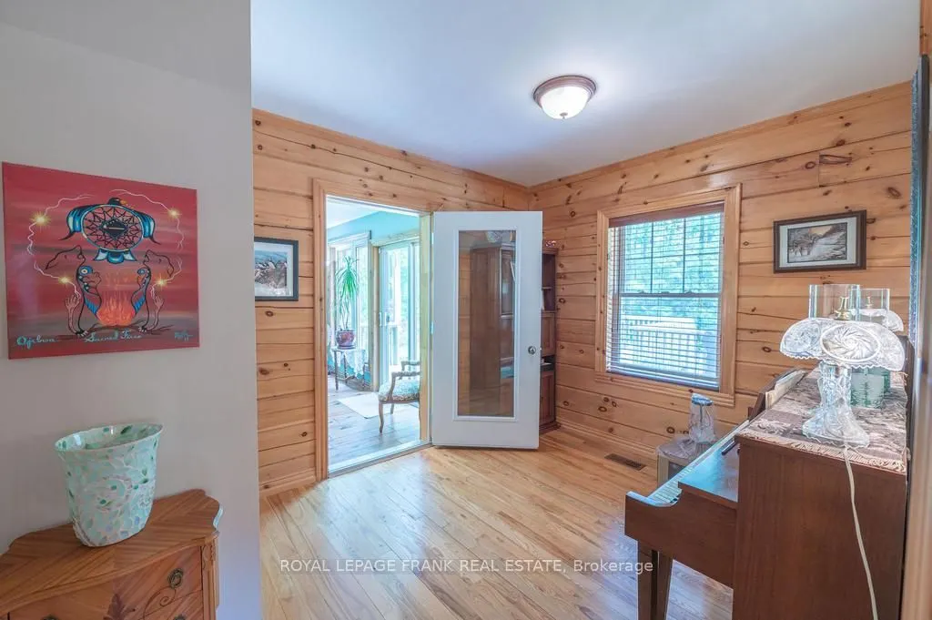 120 Sugarbush Crescent