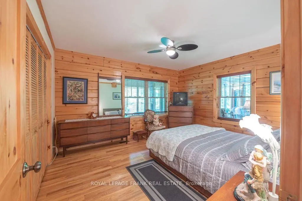 120 Sugarbush Crescent