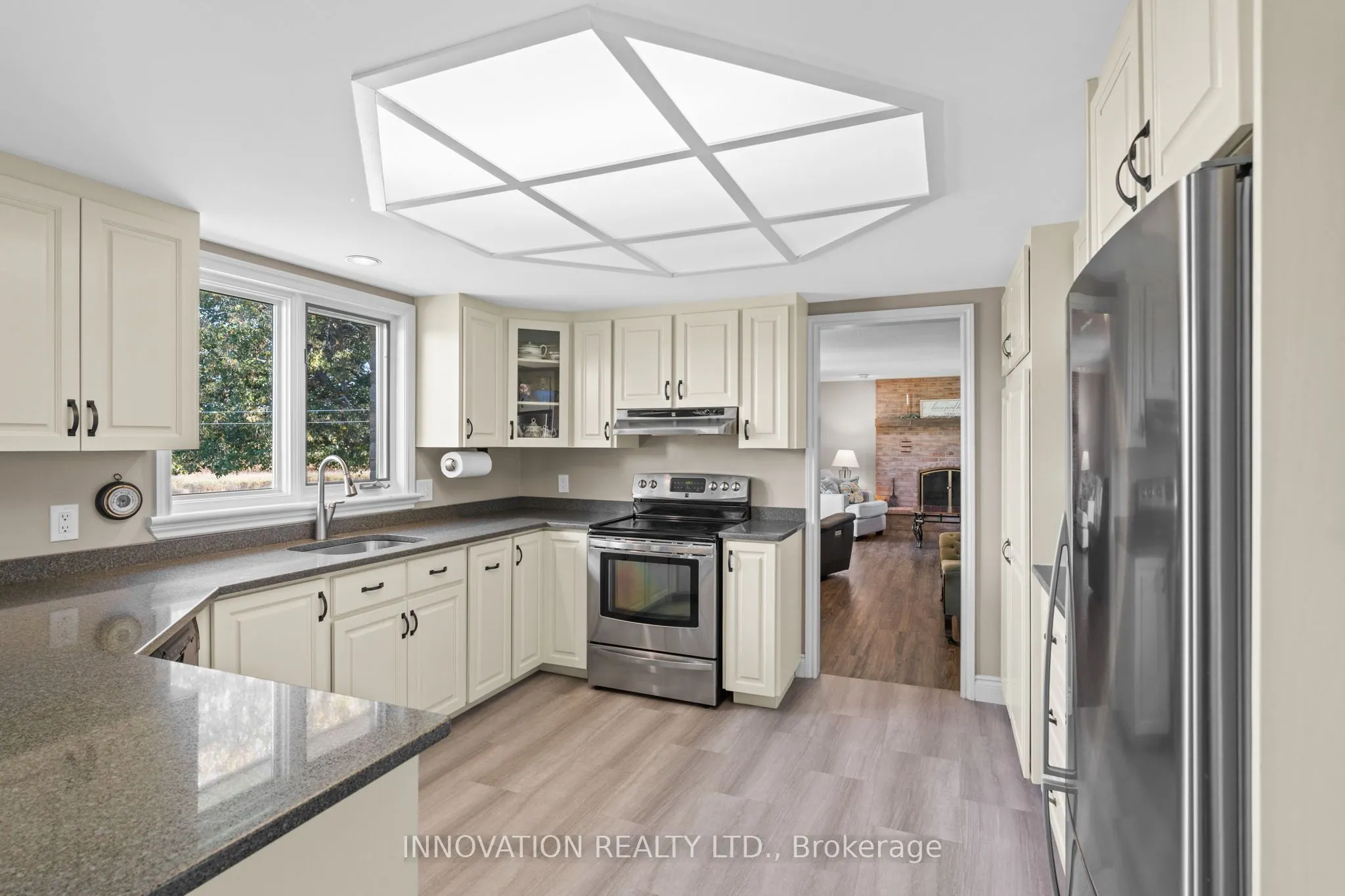 1332 Donald B. Munro Drive