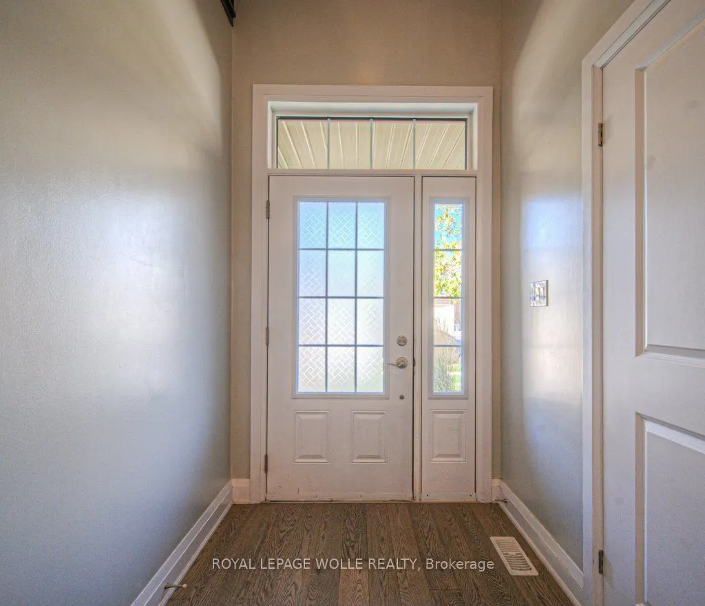286 Tall Grass Crescent, #15