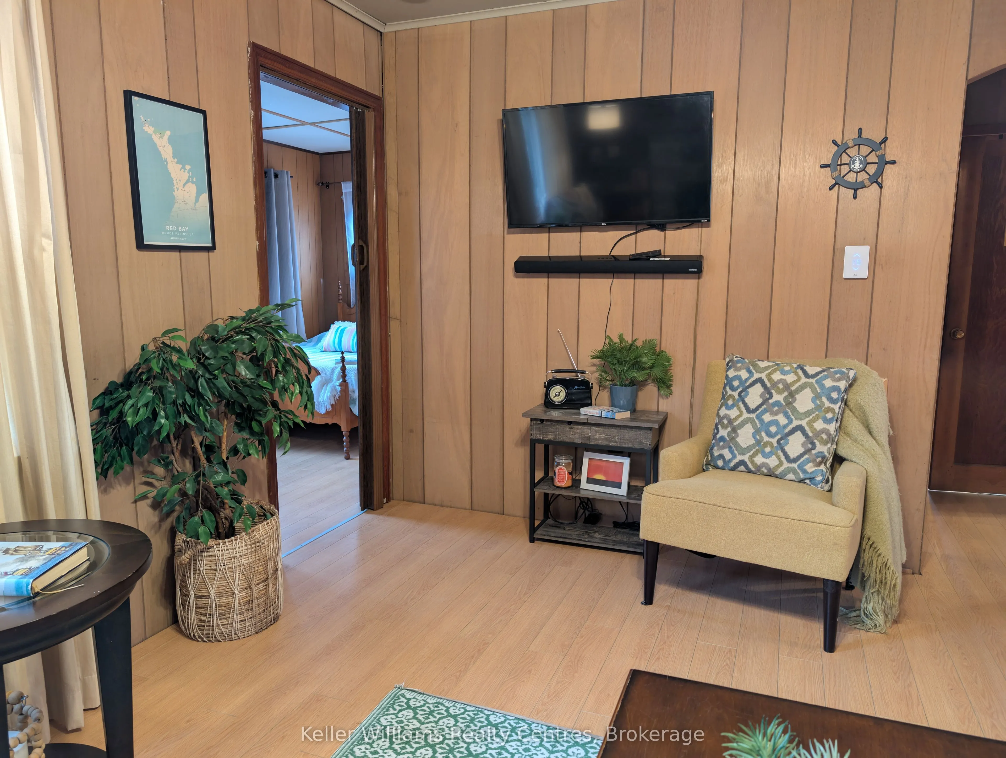425 HURON Road