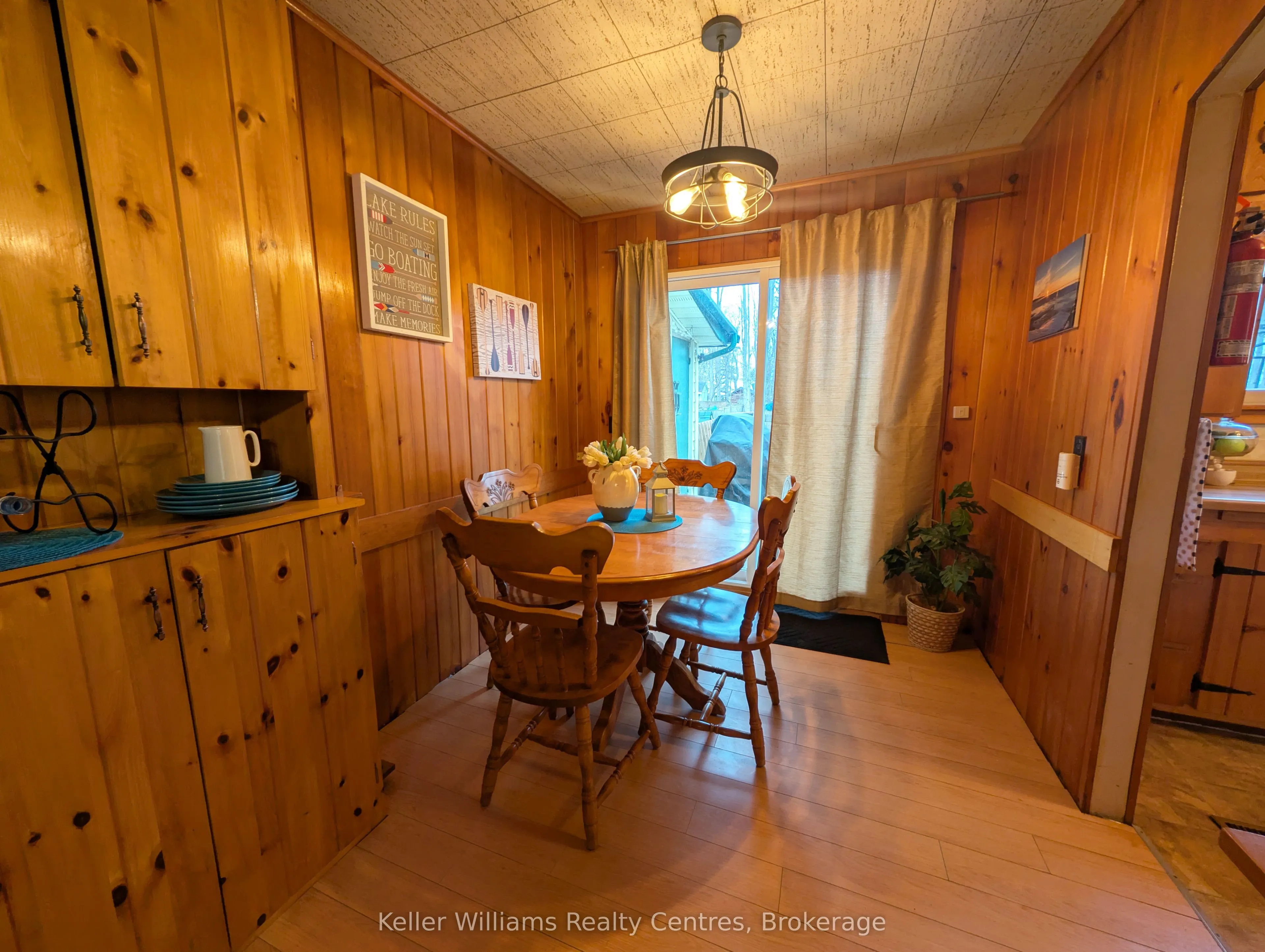 425 HURON Road