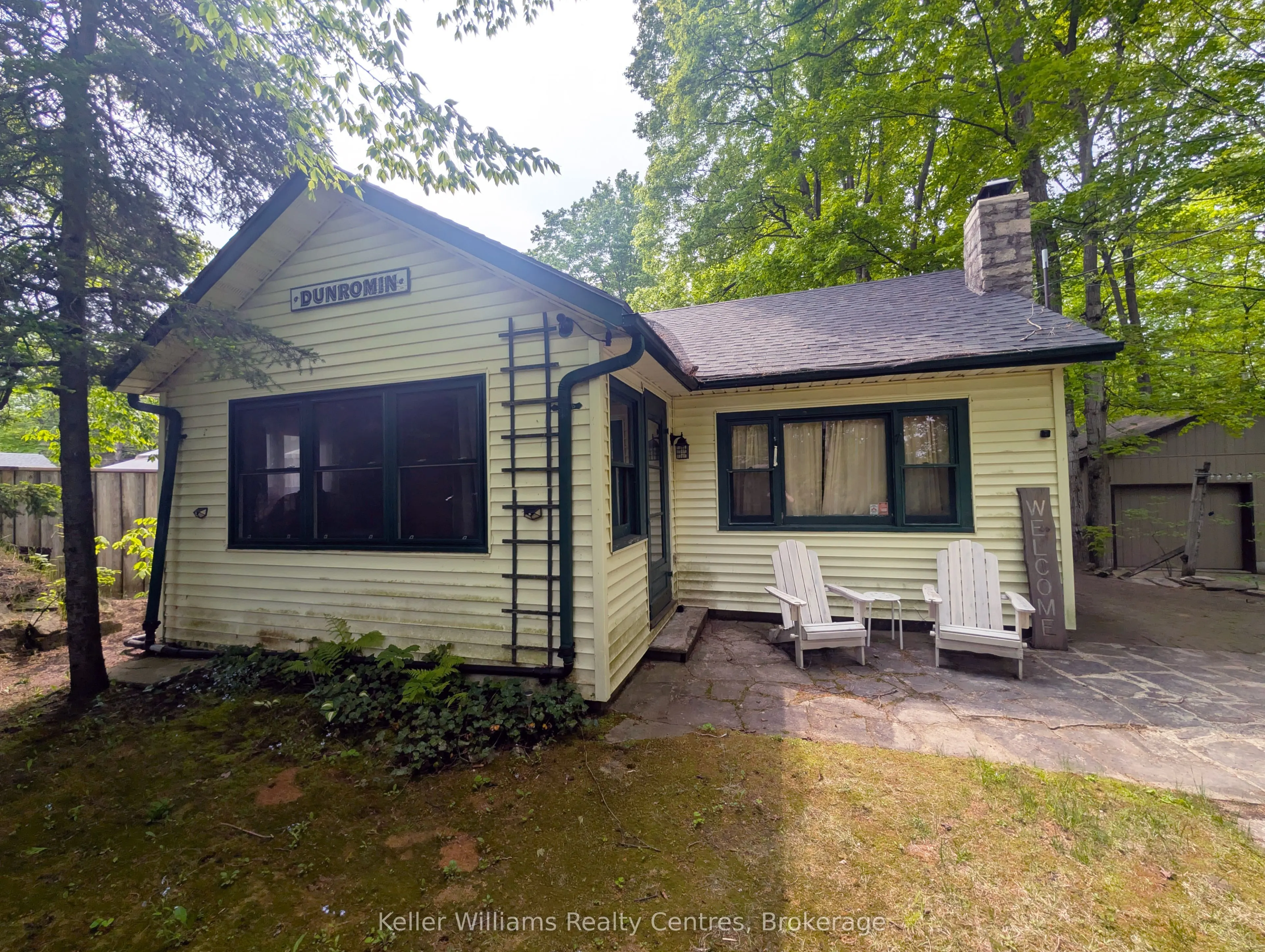 425 HURON Road