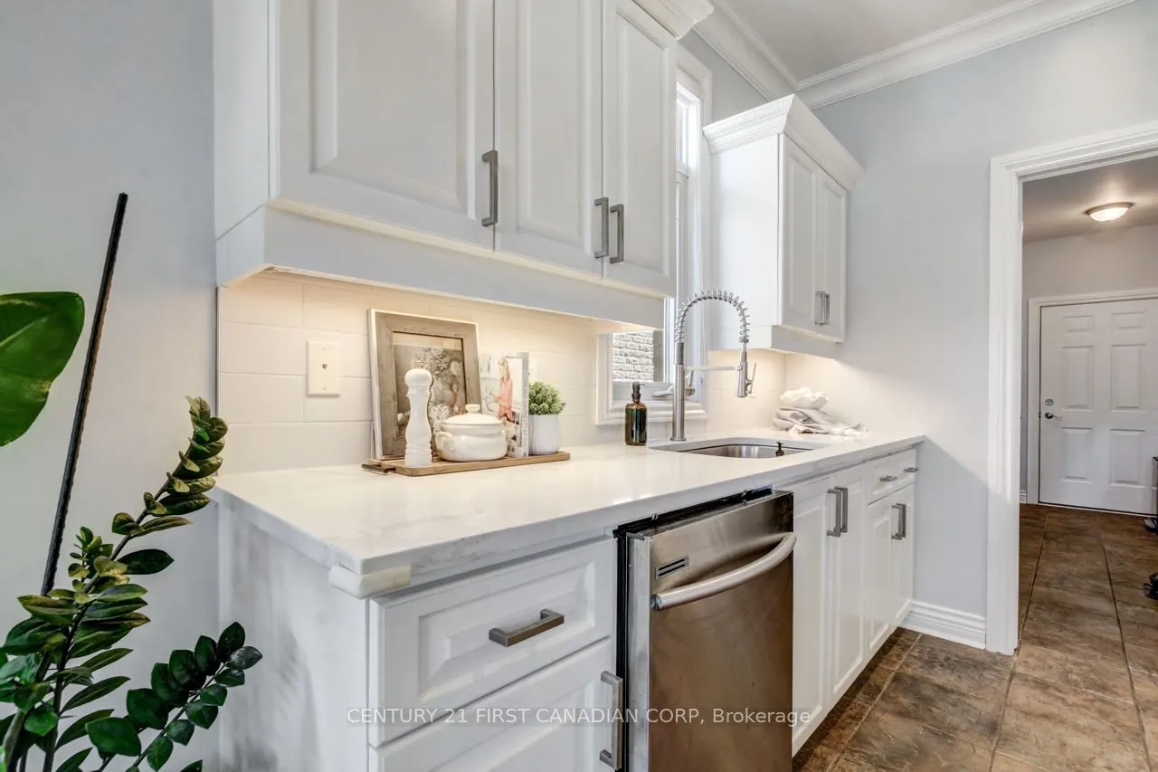 1447 Kains Woods Terrace