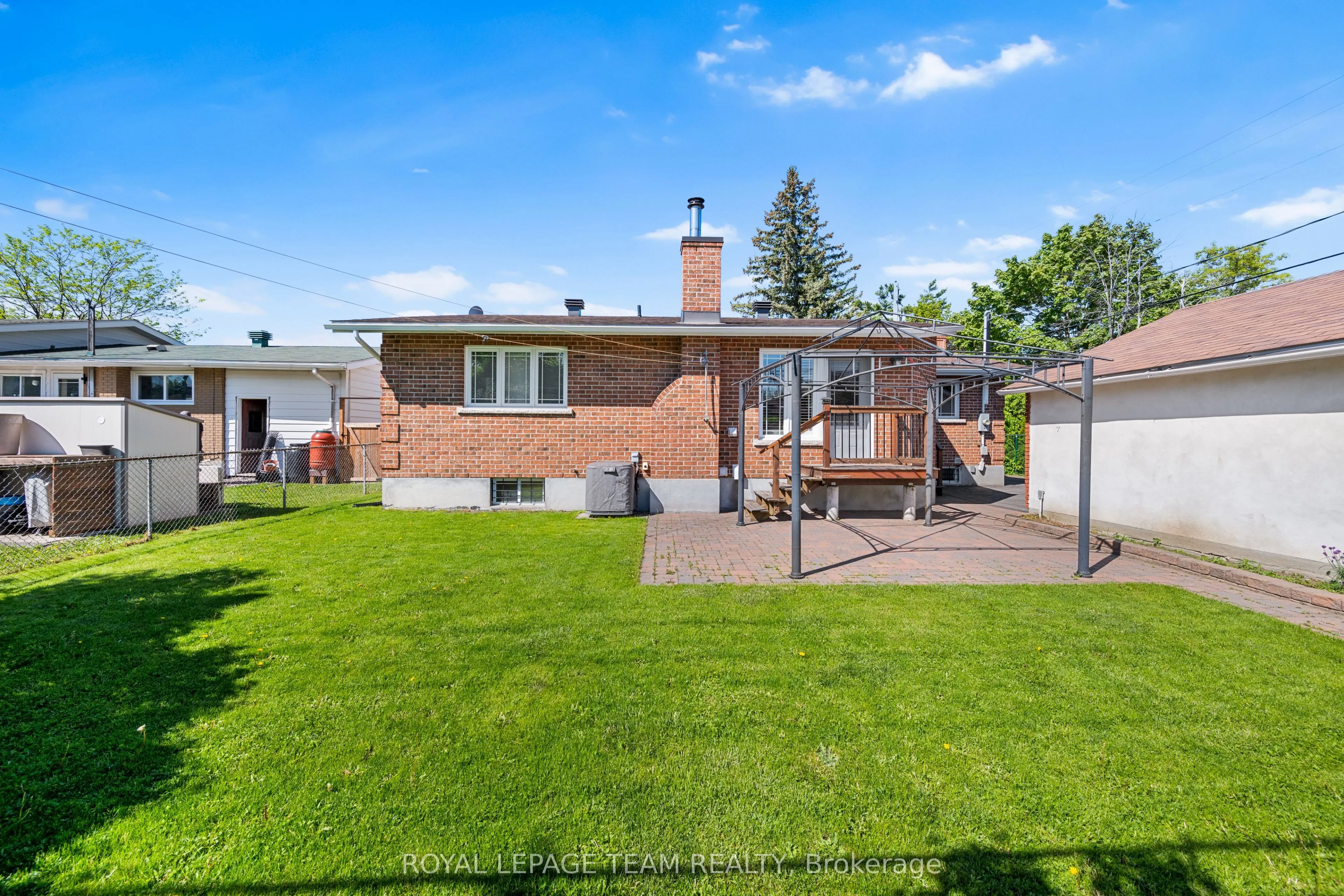 3 Millbrook Crescent