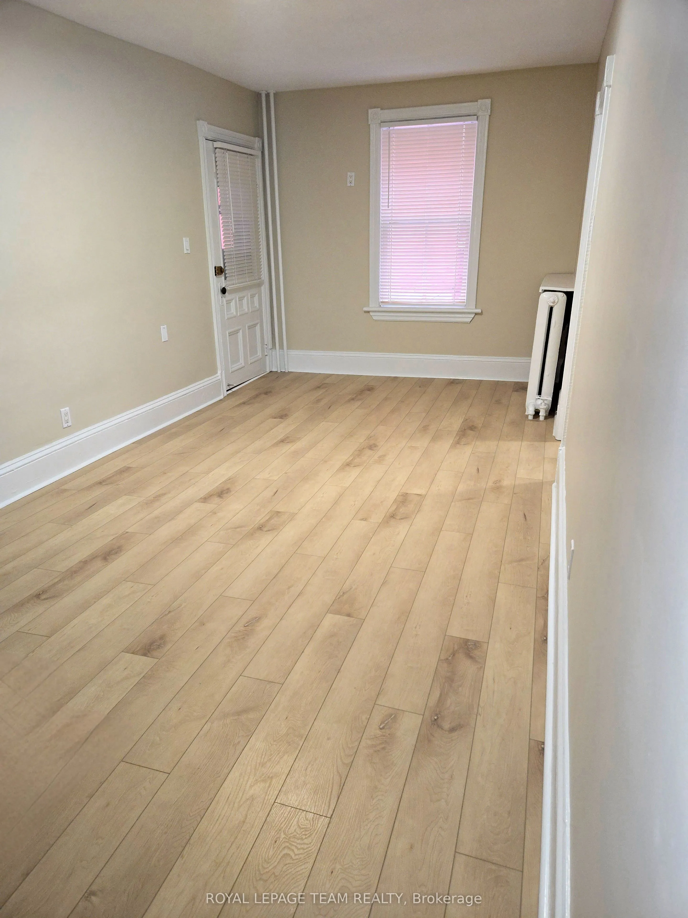 158 St Andrew Street, #1