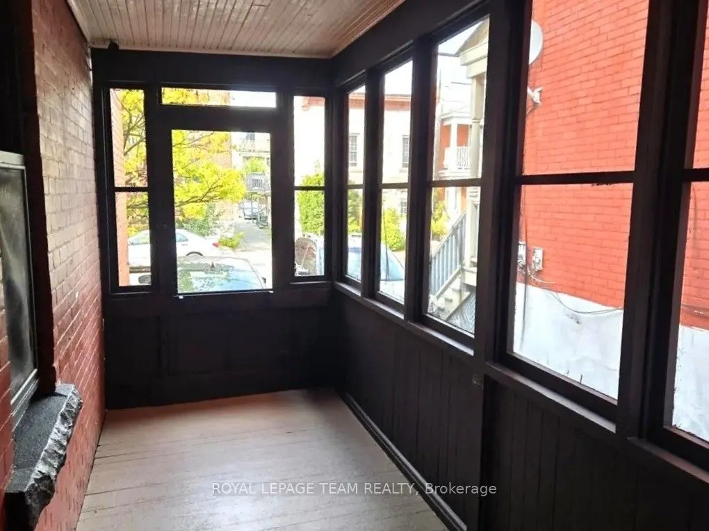 158 St Andrew Street, #1
